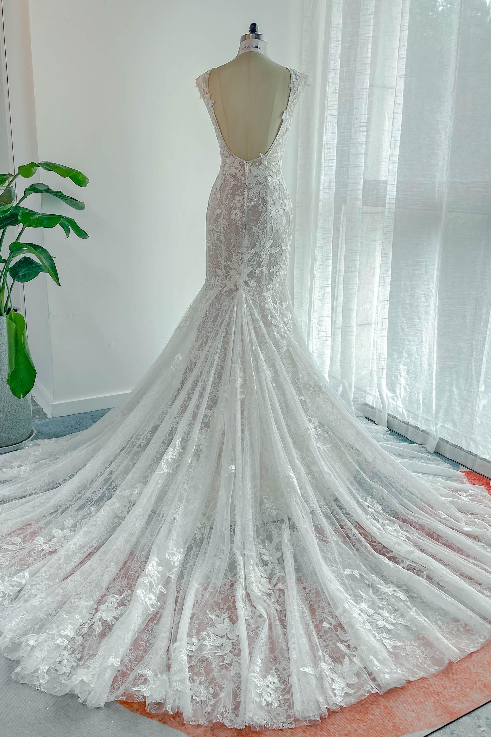 Trumpet-Mermaid Chapel Train Lace Tulle Wedding Dress CW3142 - COCOMELODY