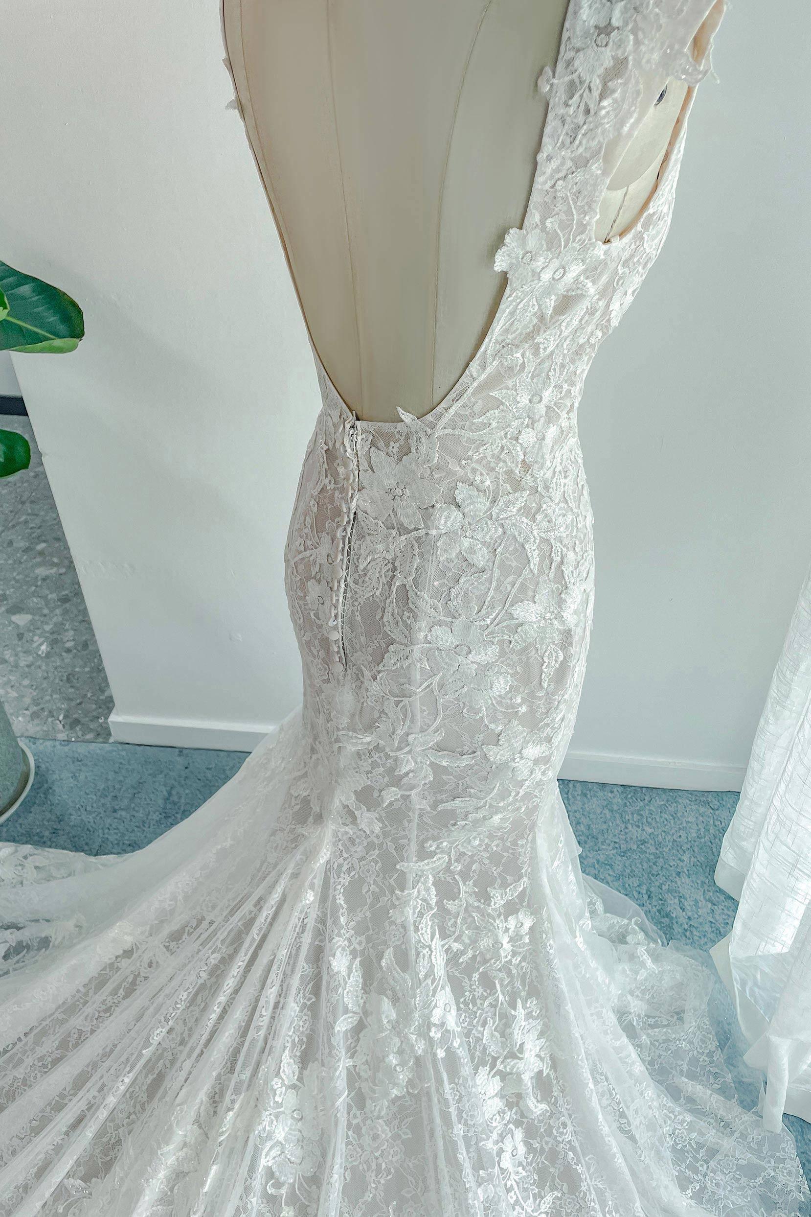 Trumpet-Mermaid Chapel Train Lace Tulle Wedding Dress CW3142 - COCOMELODY