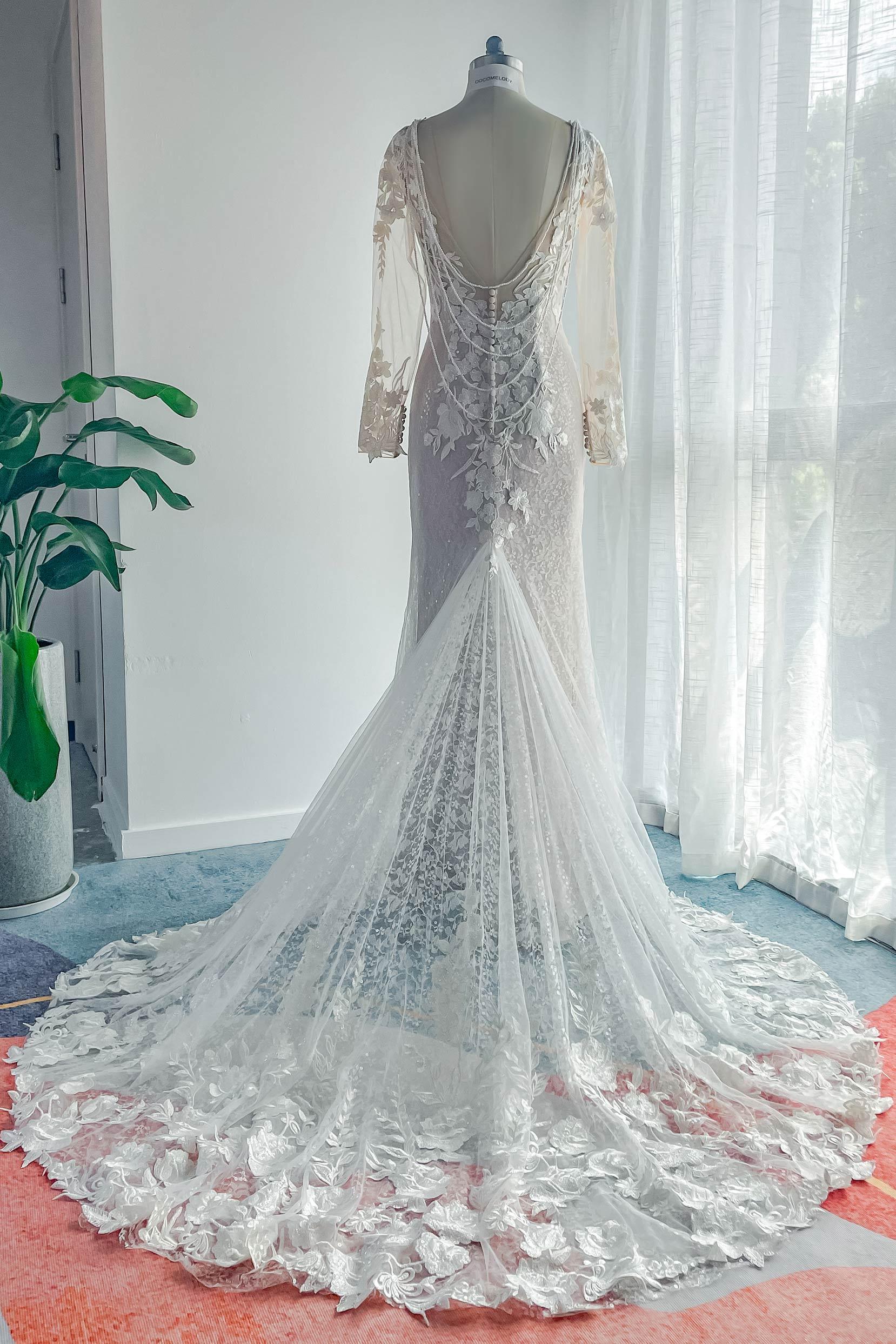 Trumpet-Mermaid Court Train Lace Tulle Wedding Dress CW3143 - COCOMELODY