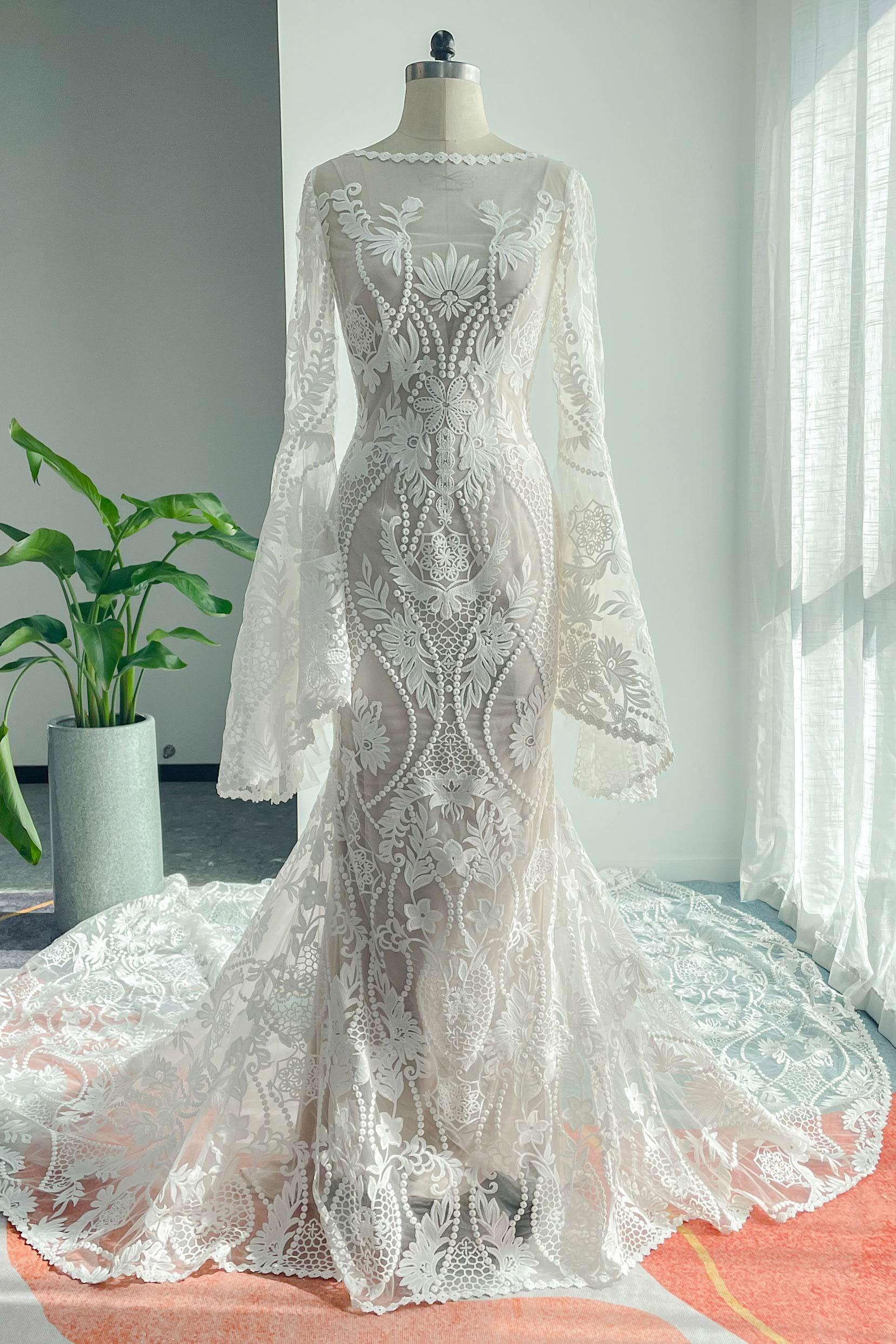 Trumpet-Mermaid Chapel Train Lace Tulle Wedding Dress CW3146 - COCOMELODY