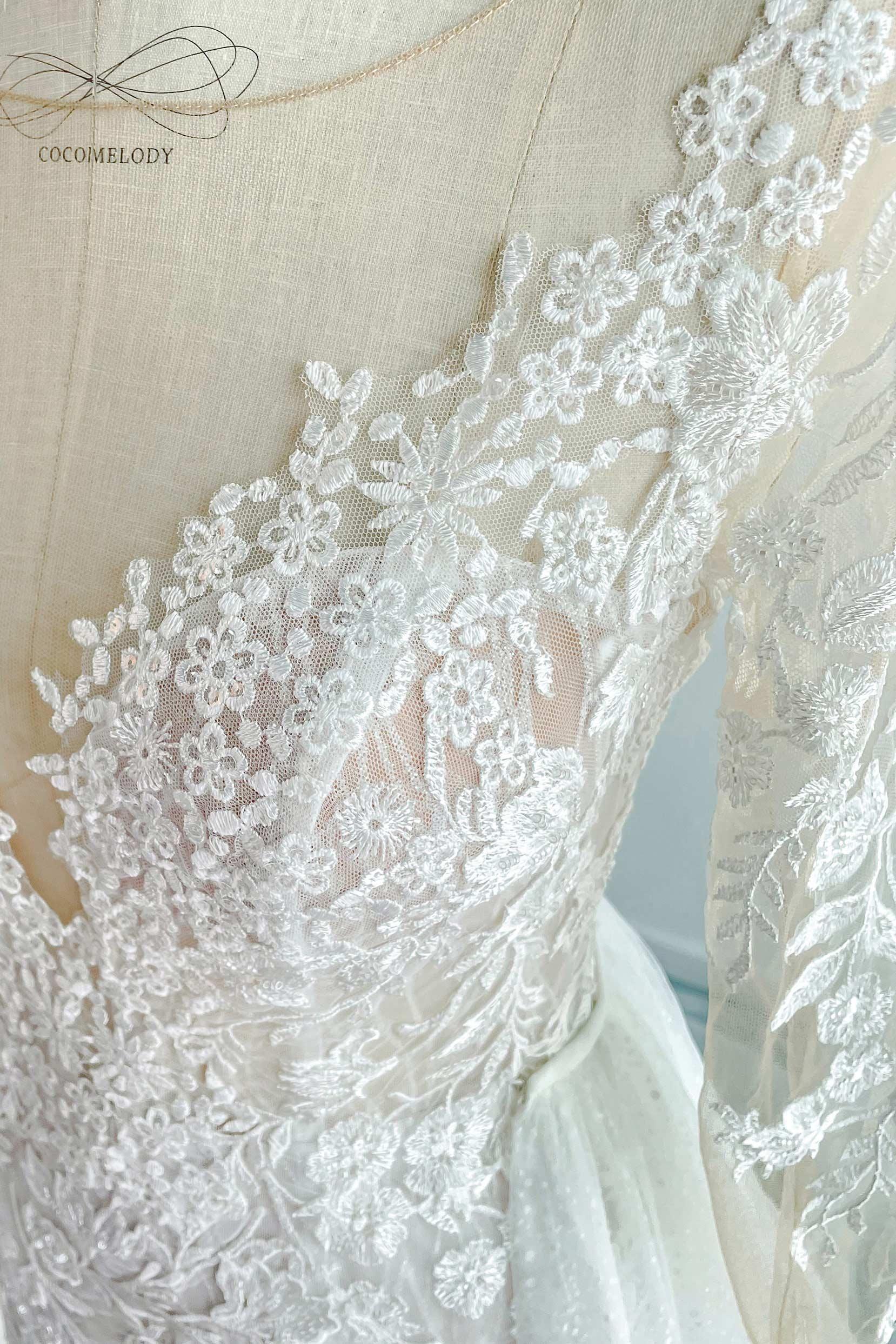 Trumpet-Mermaid Chapel Train Lace Tulle Wedding Dress CW3152 - COCOMELODY