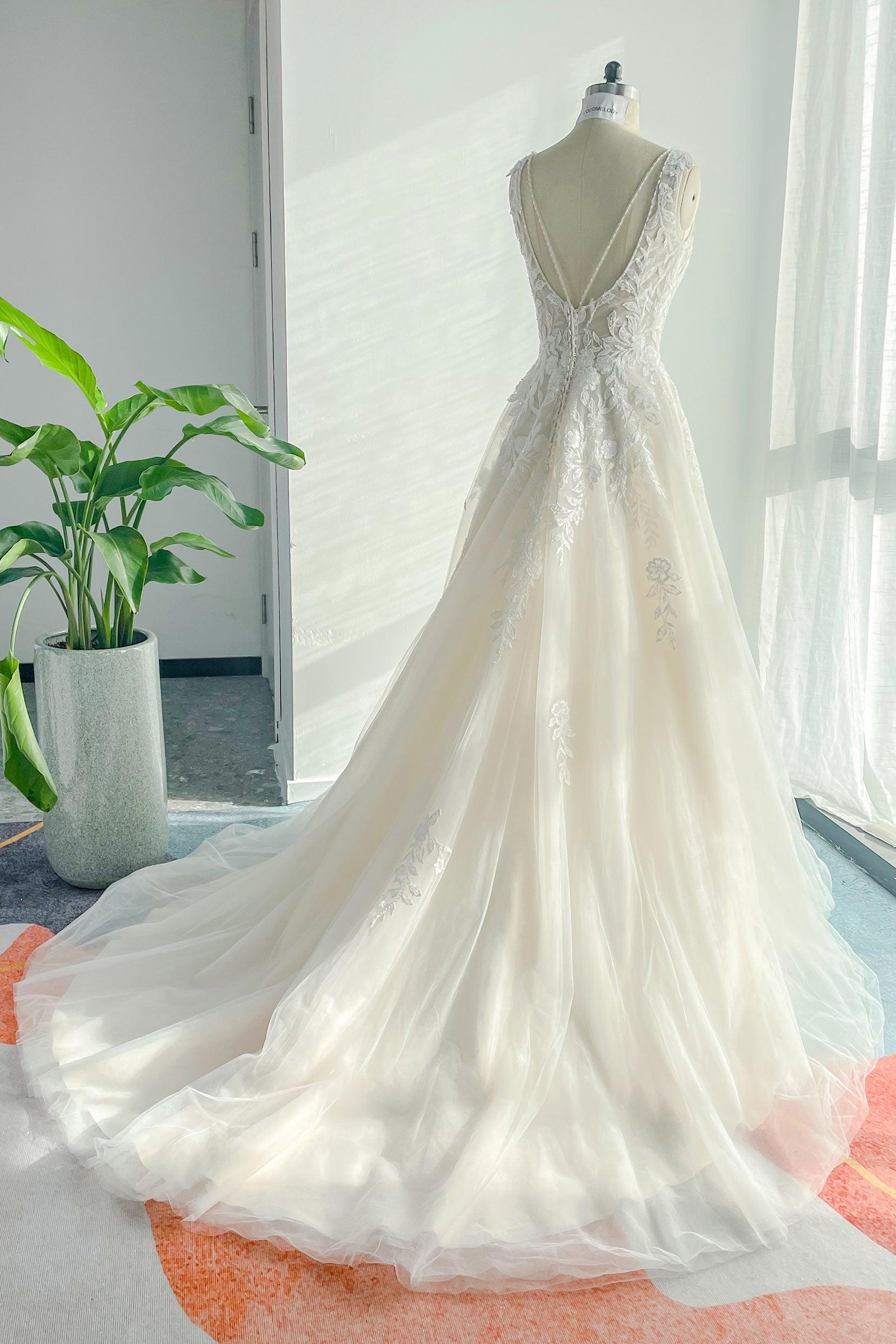 A-Line Court Train Lace Tulle Wedding Dress CW3153CR - COCOMELODY