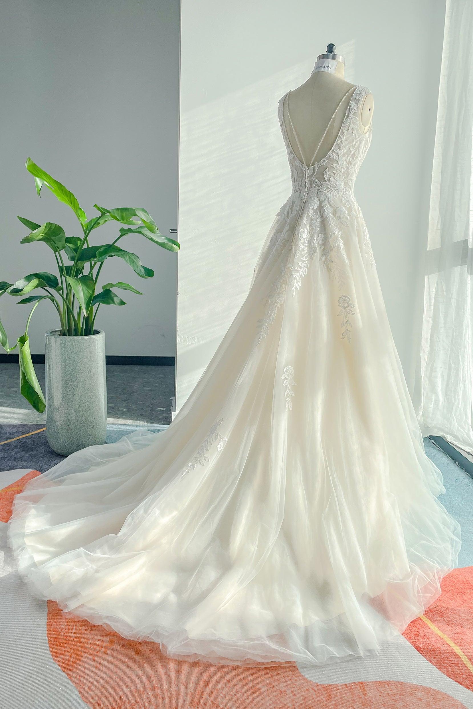 A-Line Court Train Lace Tulle Wedding Dress CW3153CR - COCOMELODY