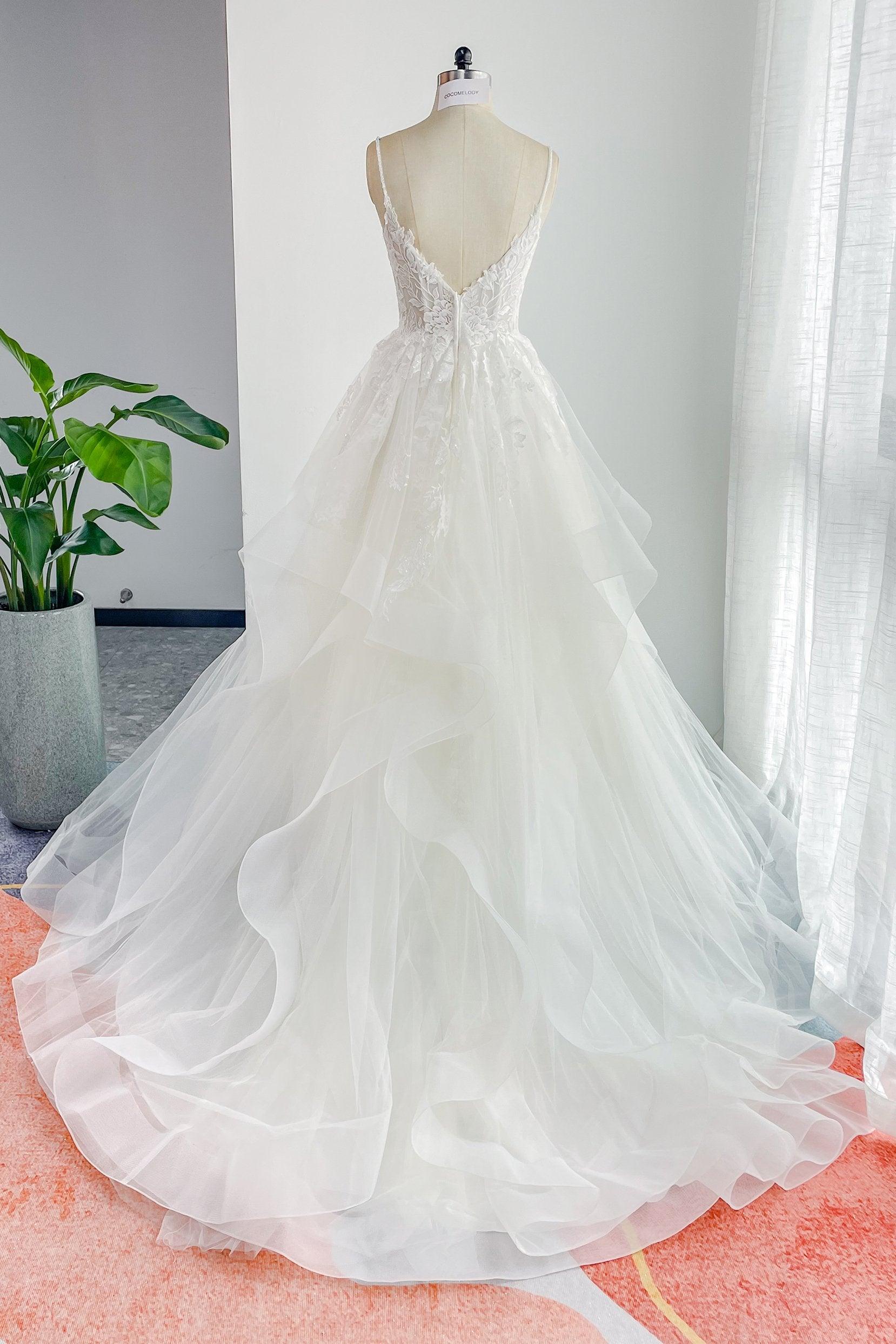 A-Line Court Train Lace Tulle Wedding Dress CW3154 - COCOMELODY