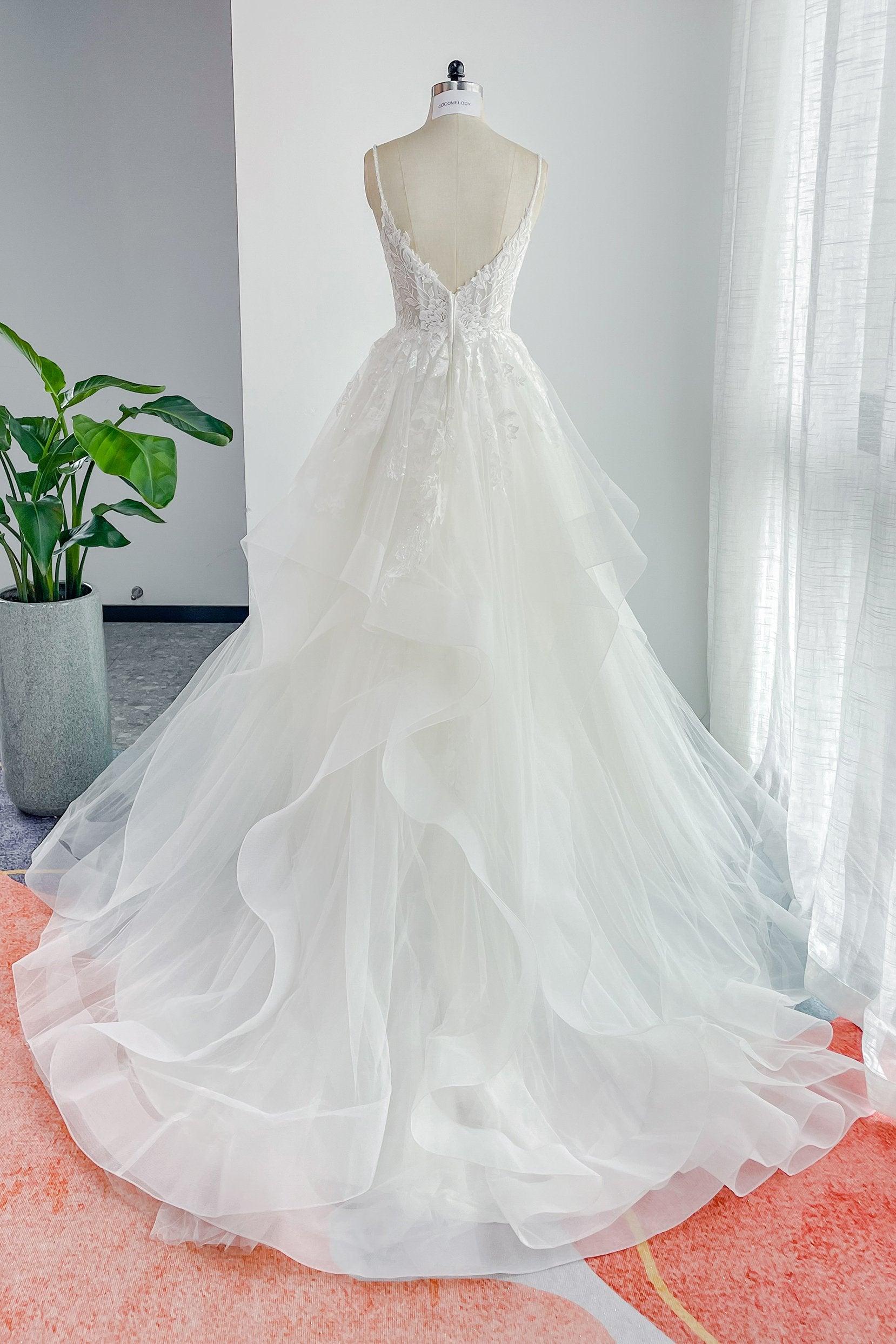 A-Line Court Train Lace Tulle Wedding Dress CW3154 - COCOMELODY