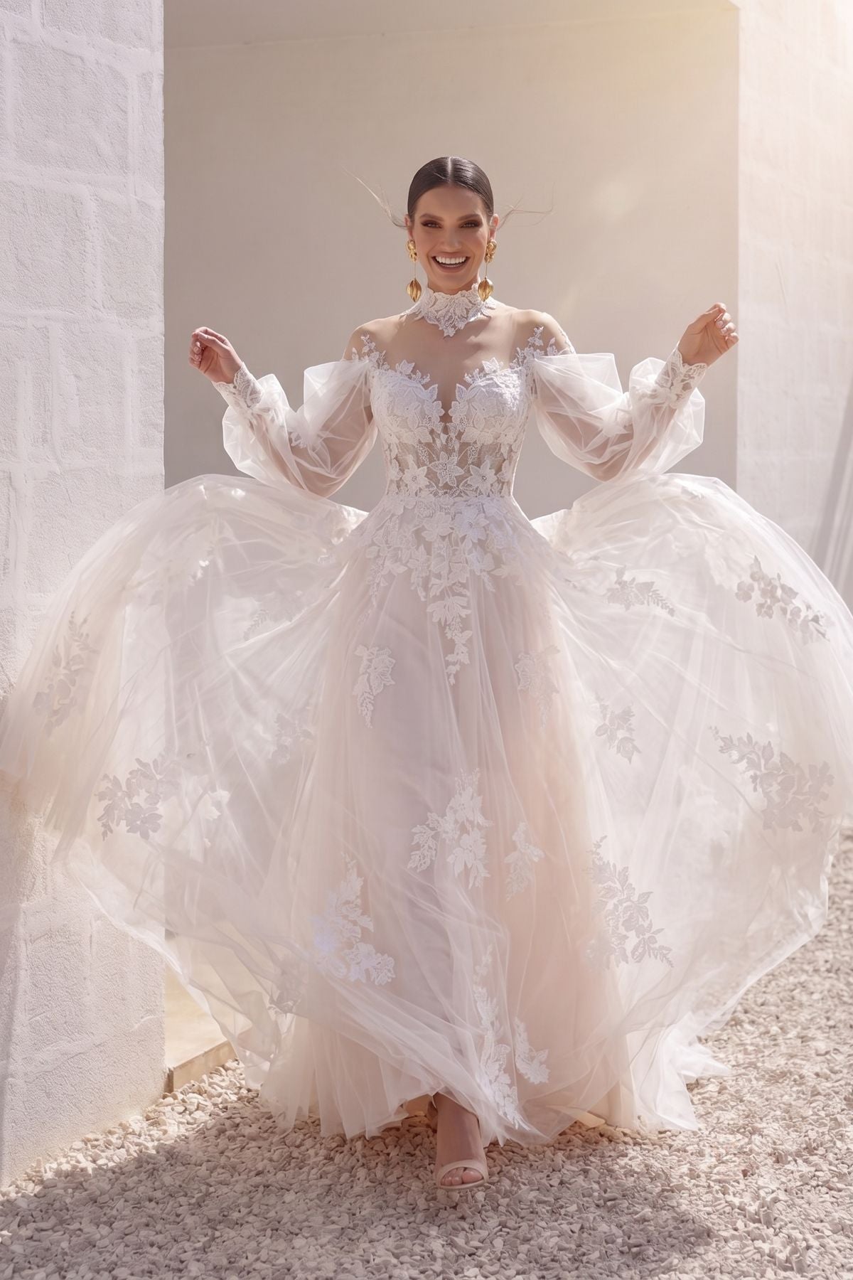 A-Line Court Train Lace Tulle Wedding Dress CW3156
