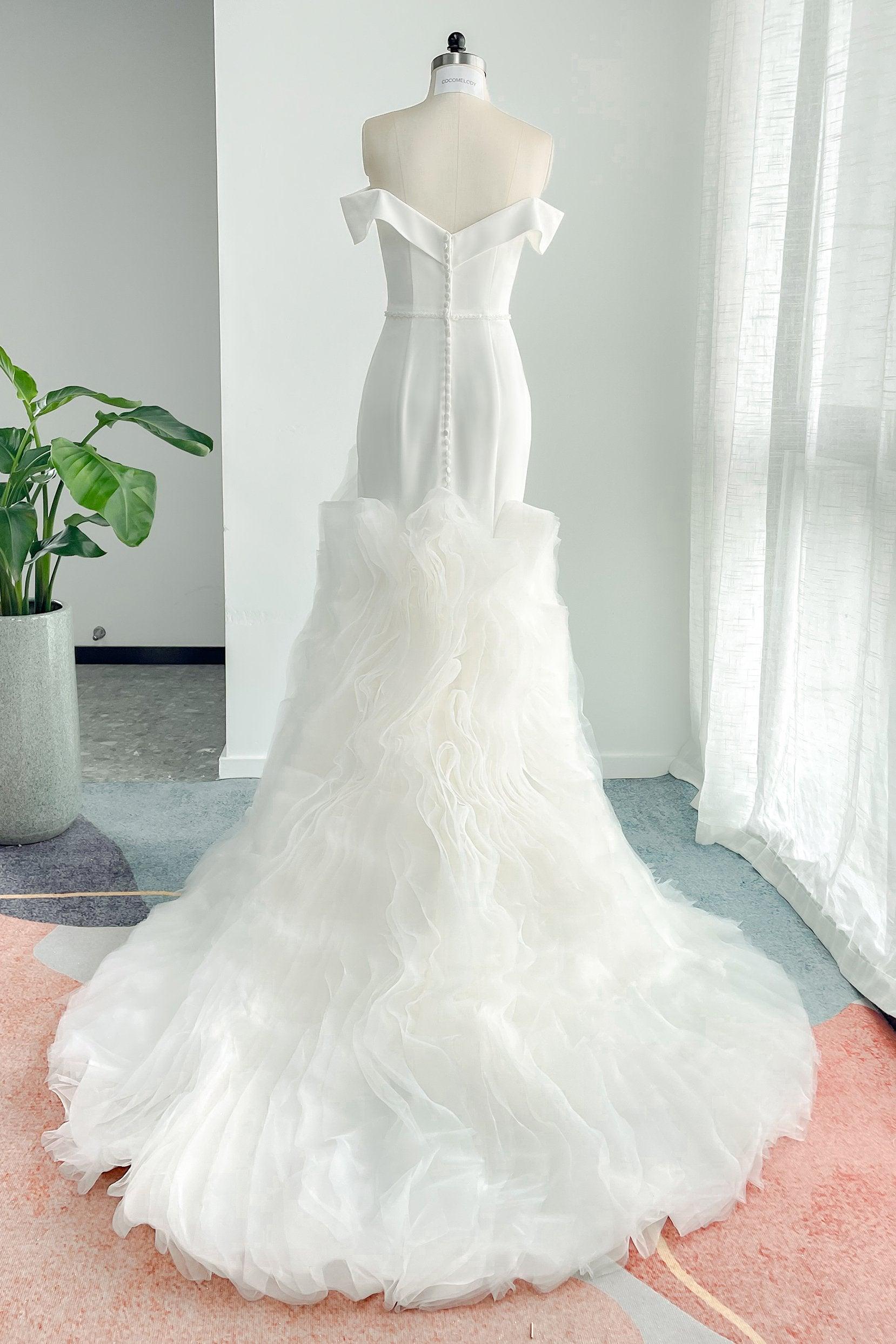 Trumpet-Mermaid Court Train Stretch Satin Wedding Dress CW3159 - COCOMELODY