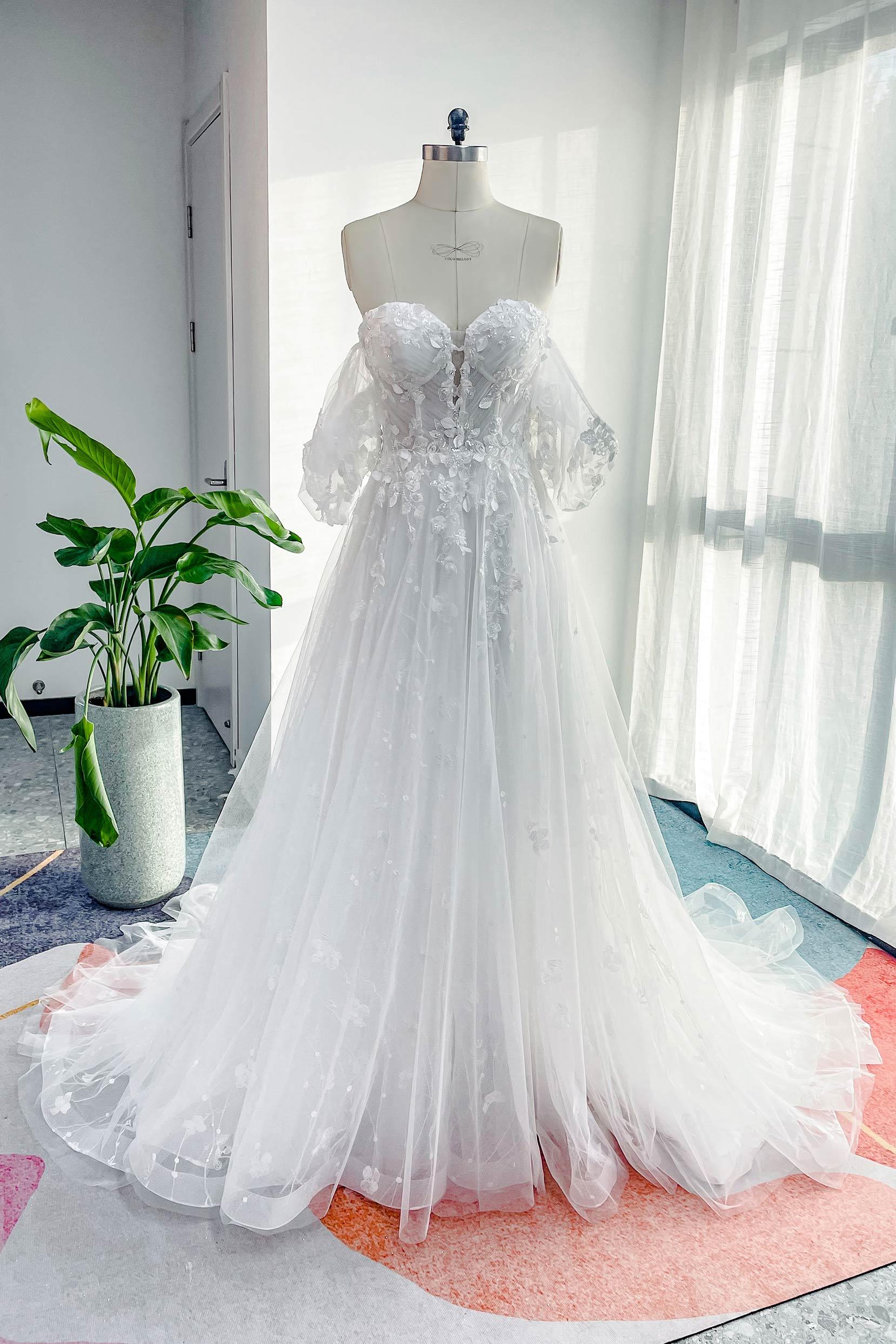 A-Line Court Train Lace Tulle Wedding Dress CW3161 - COCOMELODY