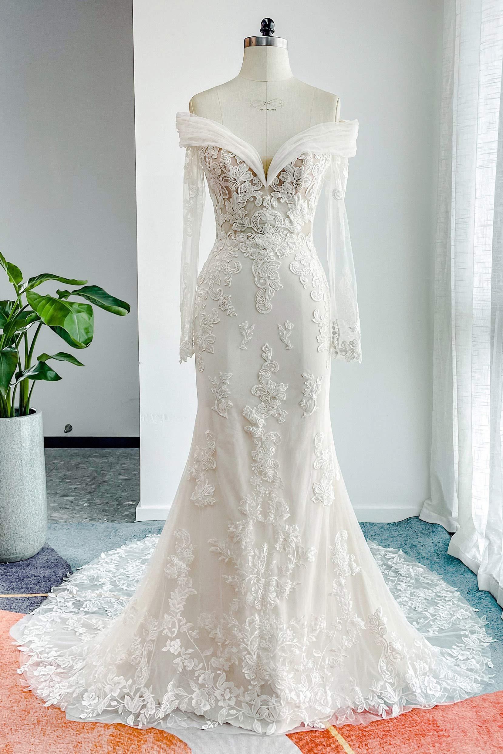 Trumpet-Mermaid Chapel Train Lace Tulle Wedding Dress CW3204 - COCOMELODY