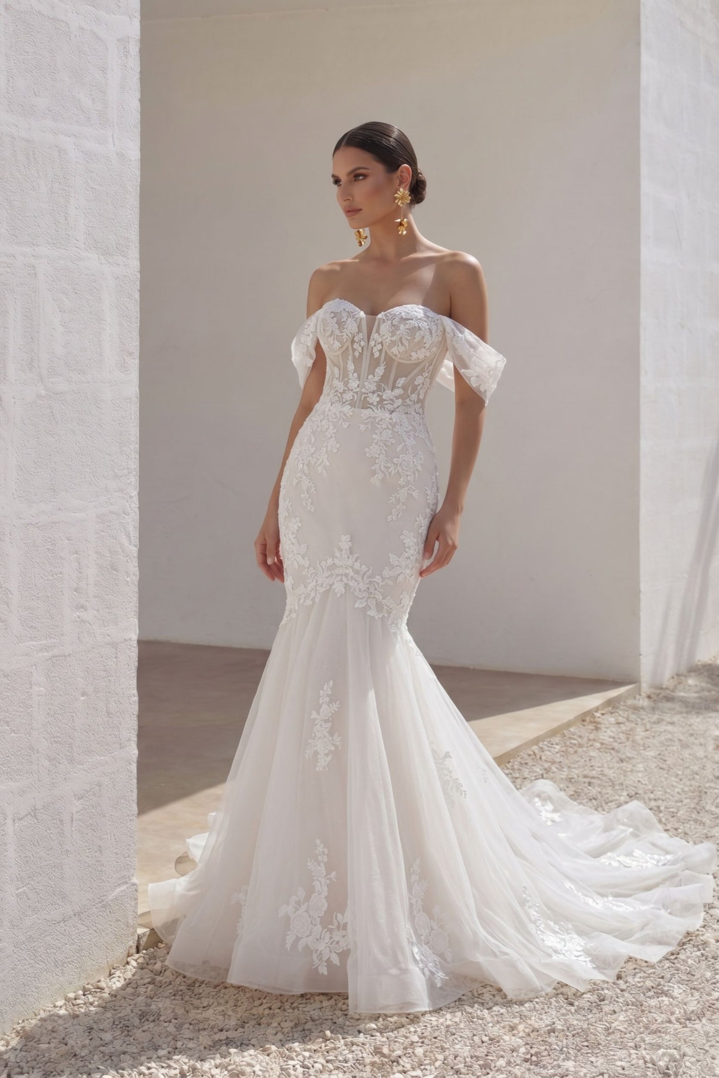 A-Line Court Train Lace Tulle Wedding Dress CW3225