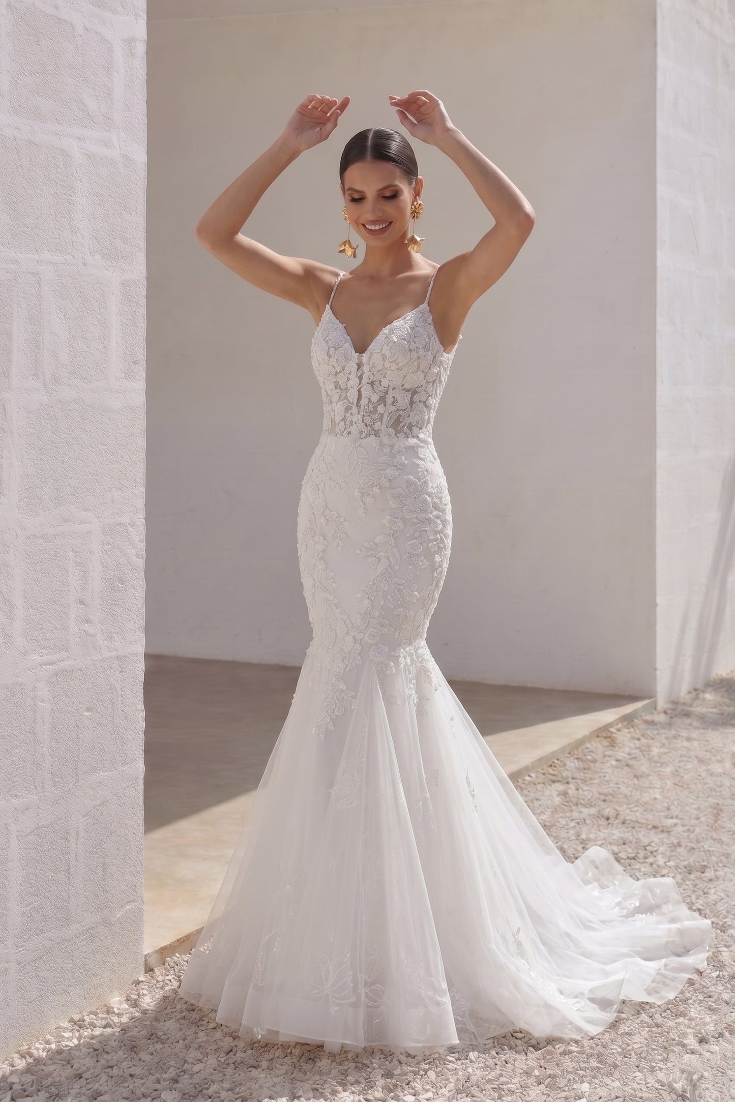Trumpet-Mermaid Chapel Train Lace Tulle Wedding Dress CW3228