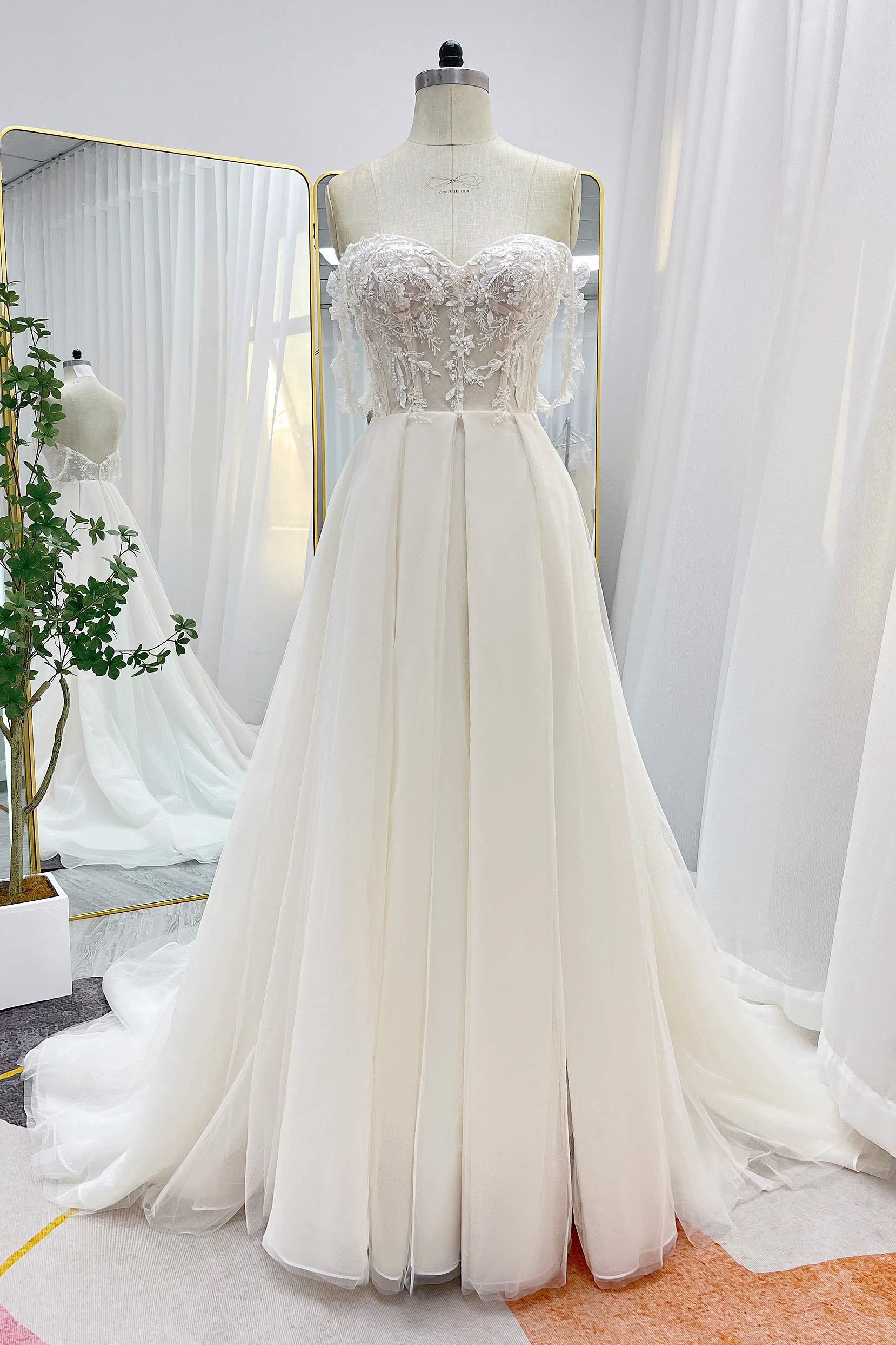A-Line Court Train Lace Tulle Wedding Dress CW3242 - COCOMELODY