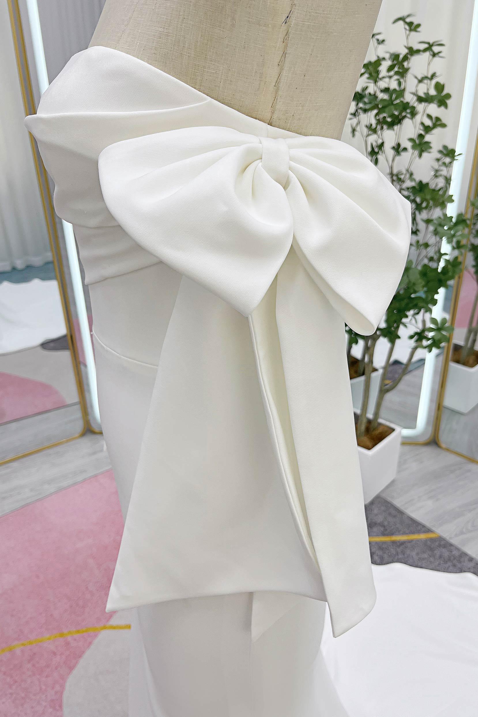 Trumpet-Mermaid Chapel Train Elastic Cloth Wedding Dress CW3246 - COCOMELODY