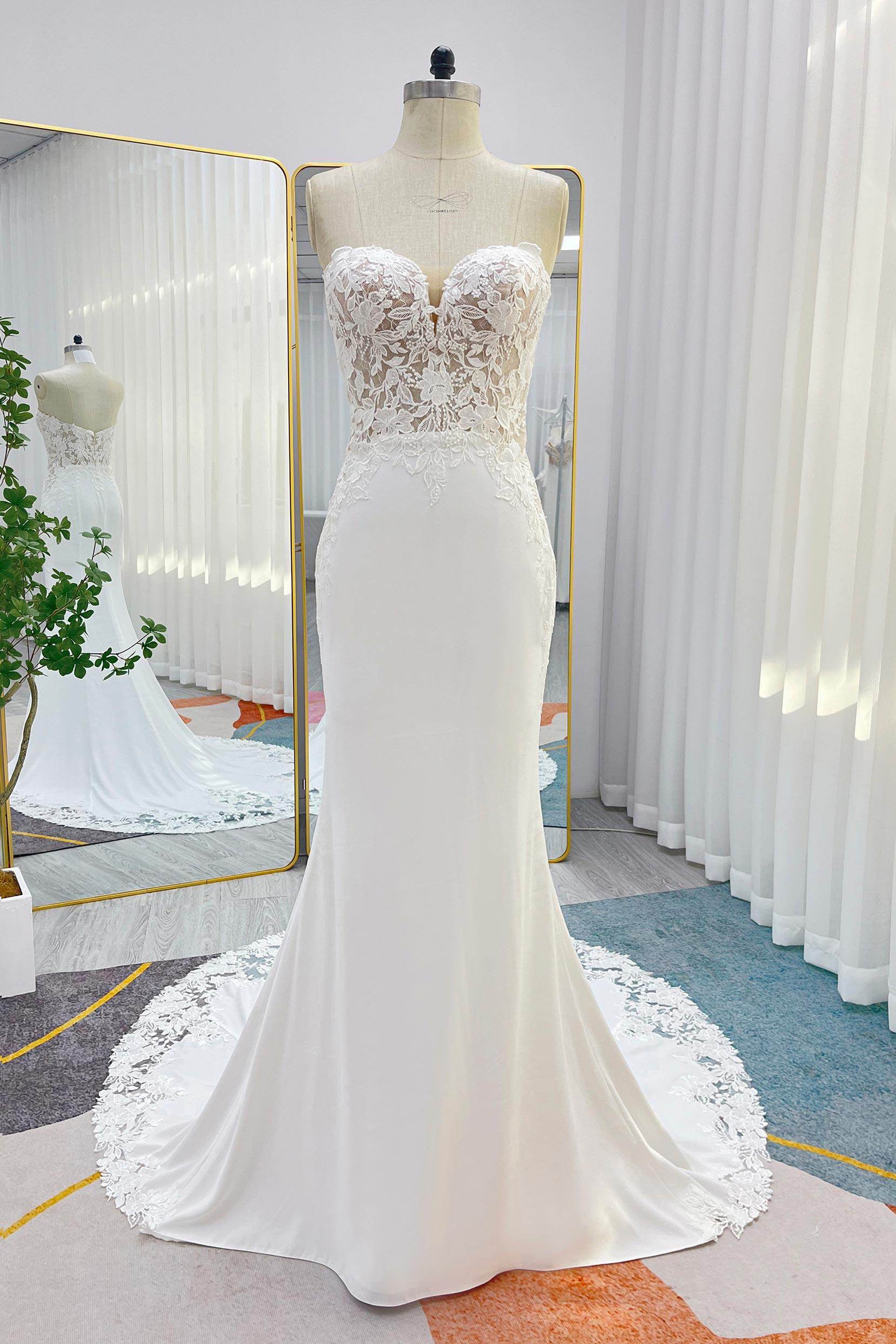 Trumpet-Mermaid Chapel Train Lace Luxuriant Satin Wedding Dress CW3248 - COCOMELODY