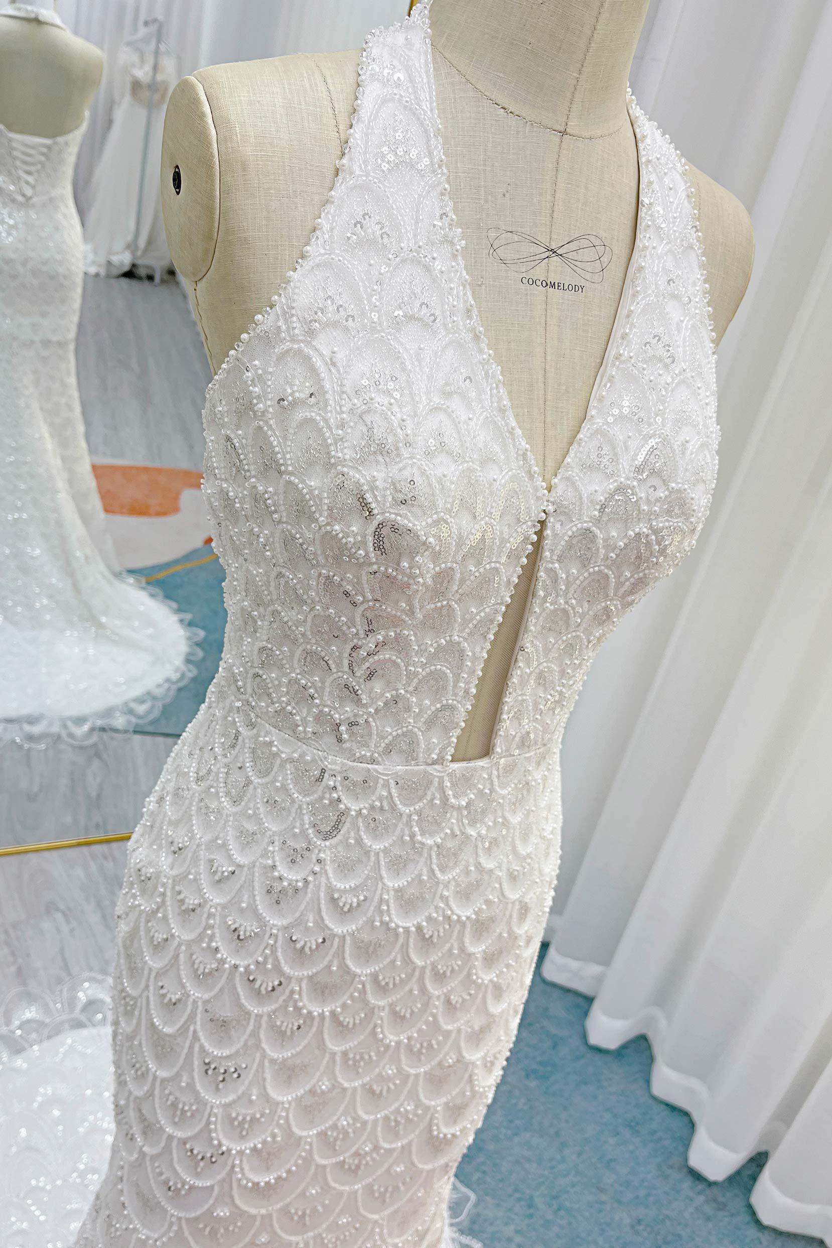 Trumpet-Mermaid Court Train Lace Tulle Wedding Dress CW3252 - COCOMELODY