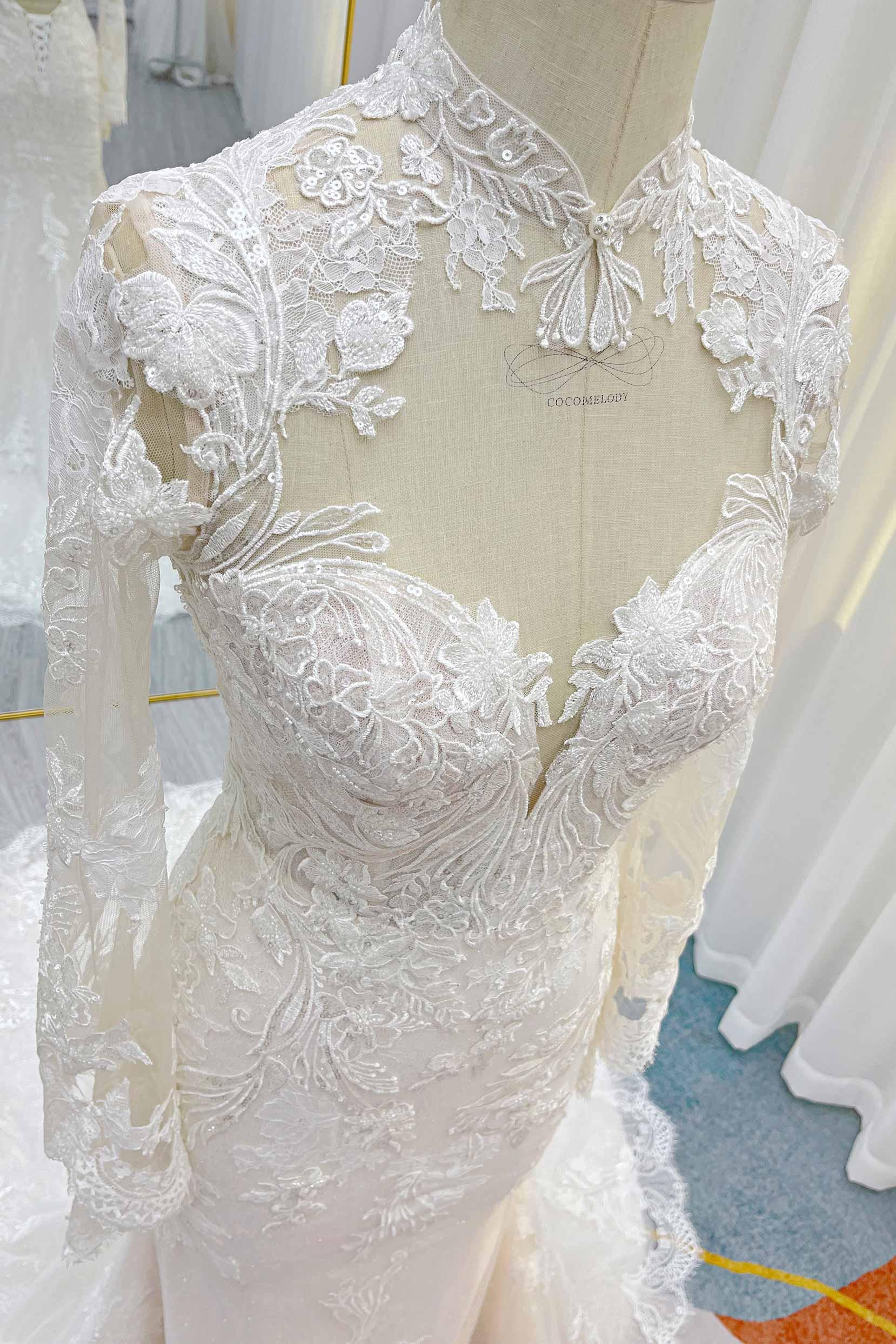 Trumpet-Mermaid Chapel Train Lace Tulle Wedding Dress CW3257 - COCOMELODY