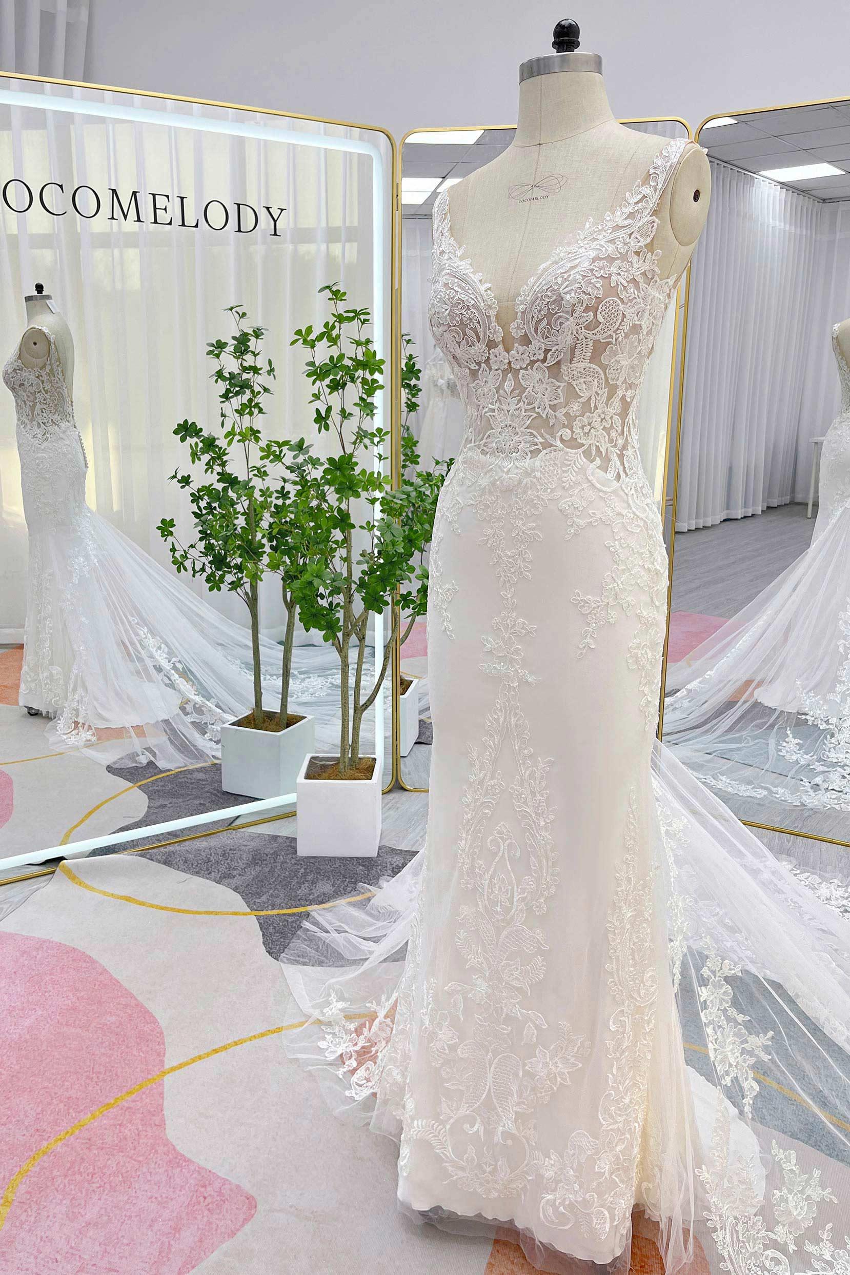 Trumpet-Mermaid Chapel Train Lace Tulle Wedding Dress CW3258 - COCOMELODY