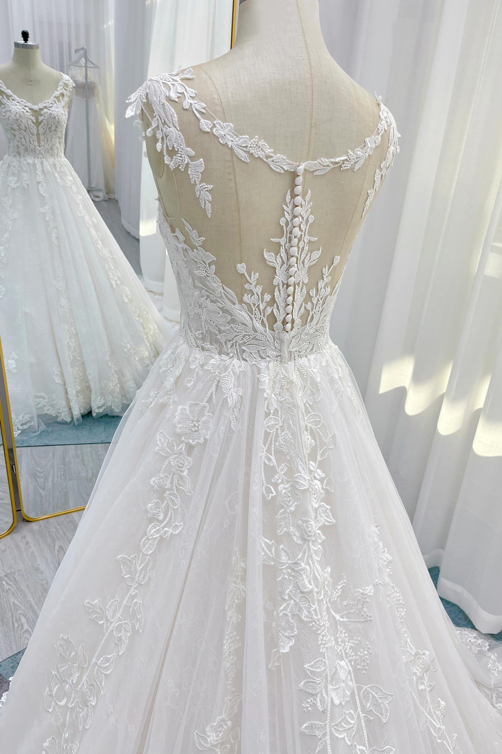 Ball Gown Cathedral Train Lace Tulle Wedding Dress CW3259 - COCOMELODY
