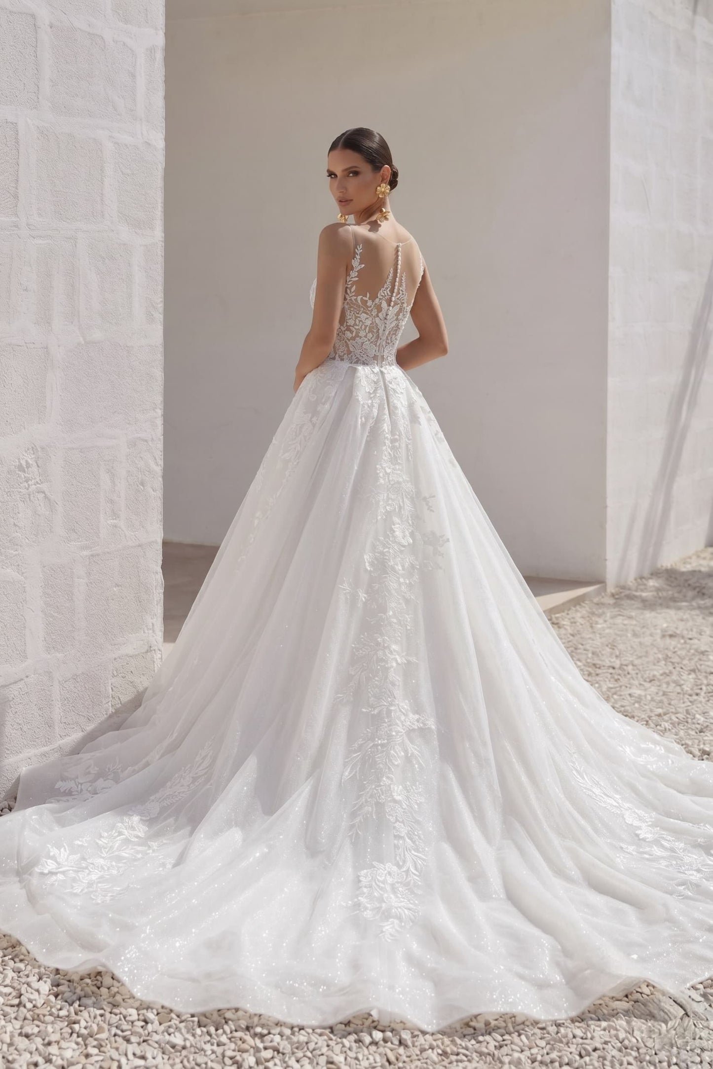A-Line Chapel Train Lace Tulle Wedding Dress CW3260