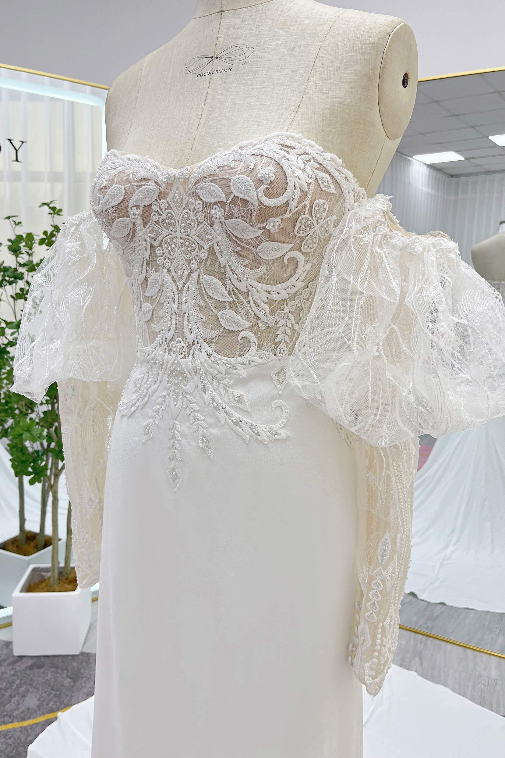 Trumpet-Mermaid Court Train Lace Stretch Satin Wedding Dress CW3266 - COCOMELODY