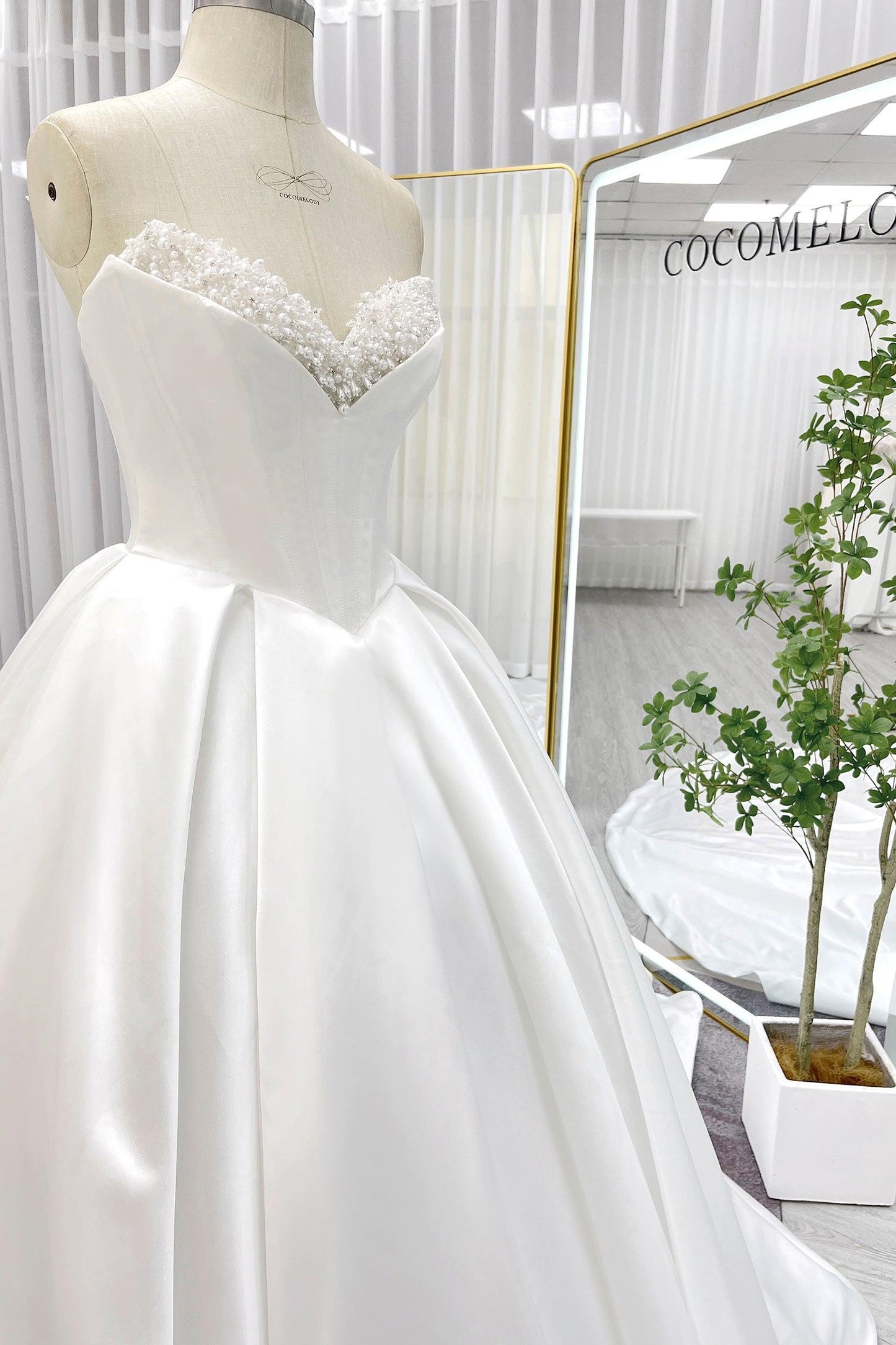 Ball Gown Chapel Train Satin Wedding Dress CW3272 - COCOMELODY
