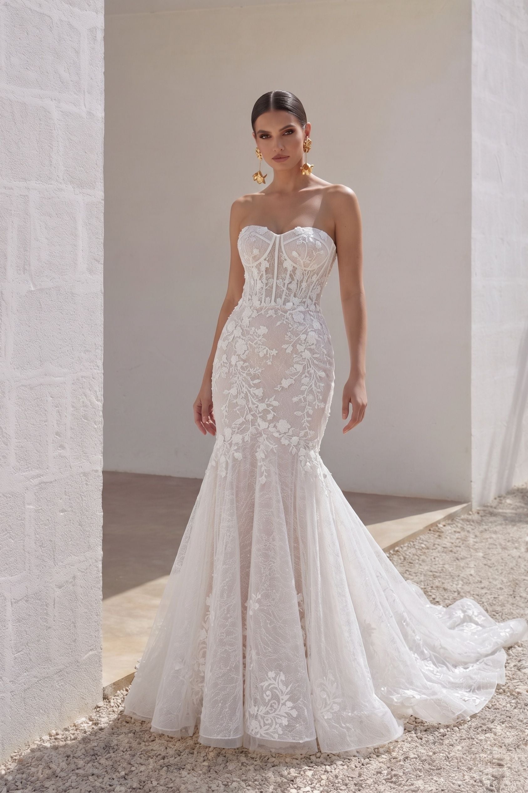 Off Shoulder Mermaid Wedding Dress Tulle Lace Appliques Beading