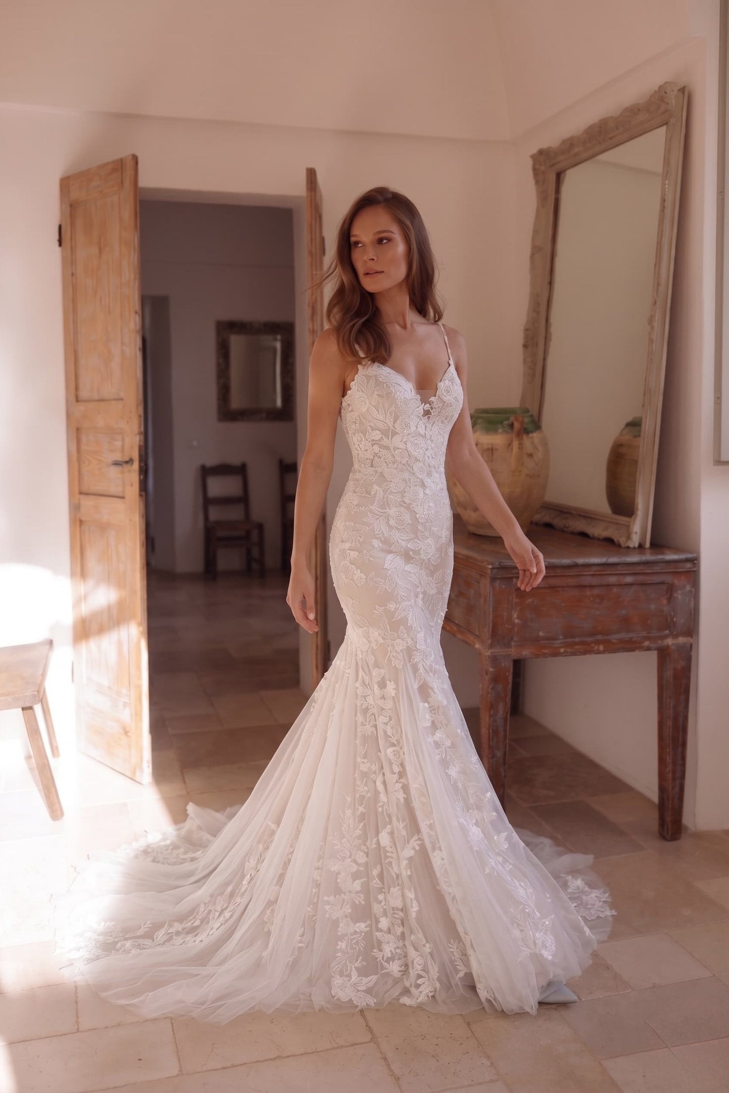 Trumpet-Mermaid Chapel Train Lace Tulle Wedding Dress CW3276
