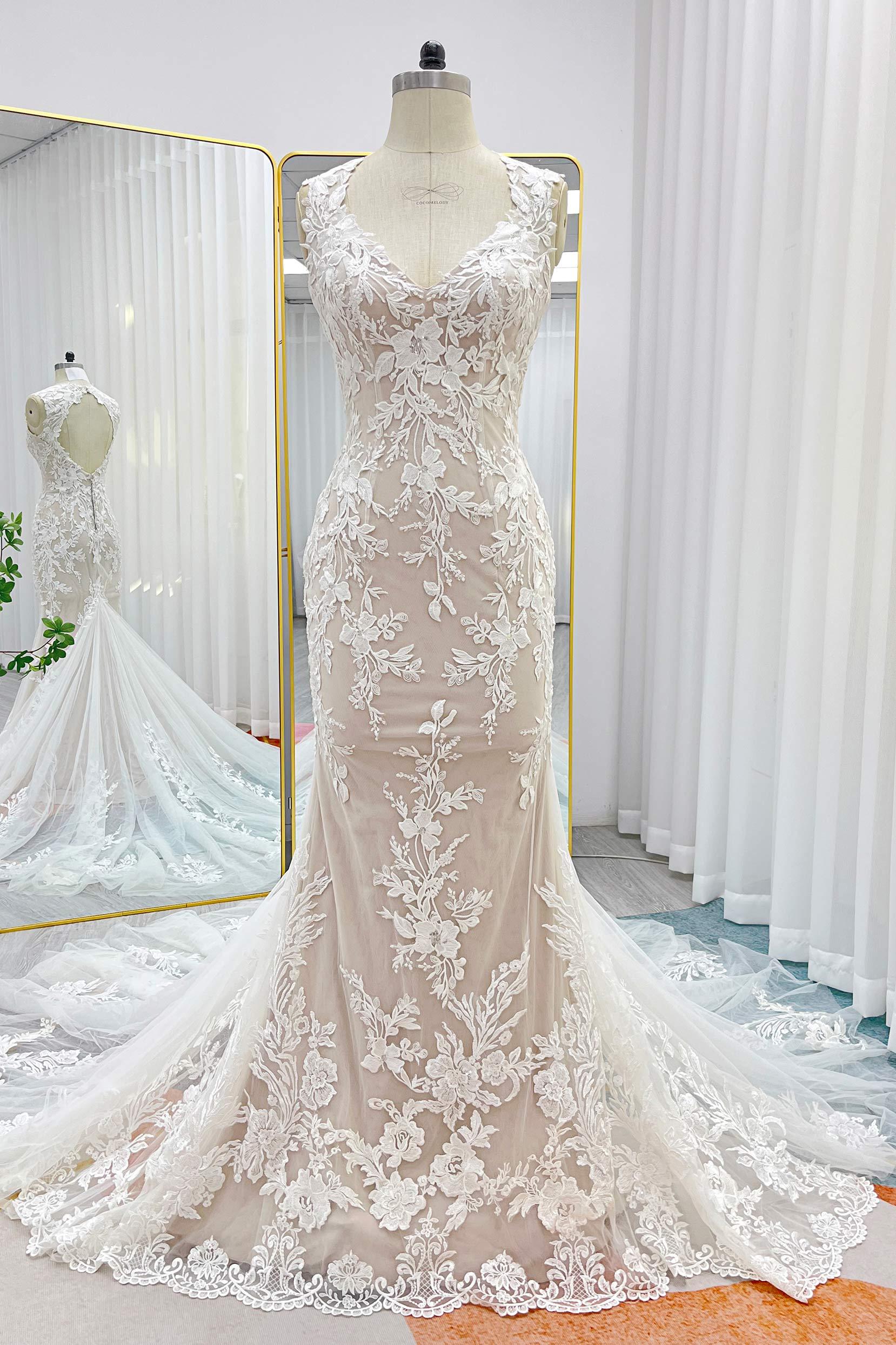 Trumpet-Mermaid Chapel Train Lace Tulle Wedding Dress CW3279 - COCOMELODY