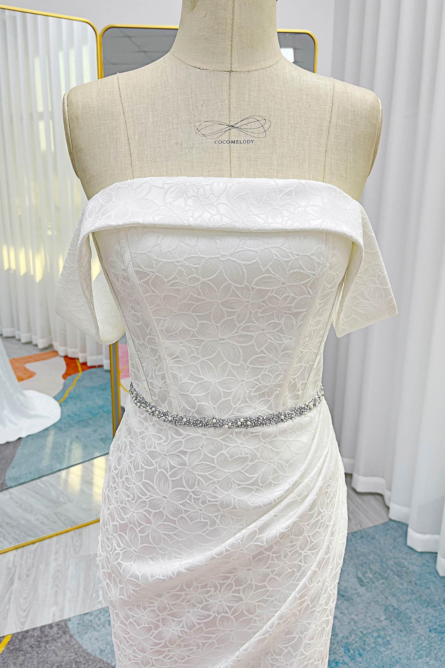 Mermaid Sweep-Brush Train Jacquard Satin Wedding Dress CW3283 - COCOMELODY