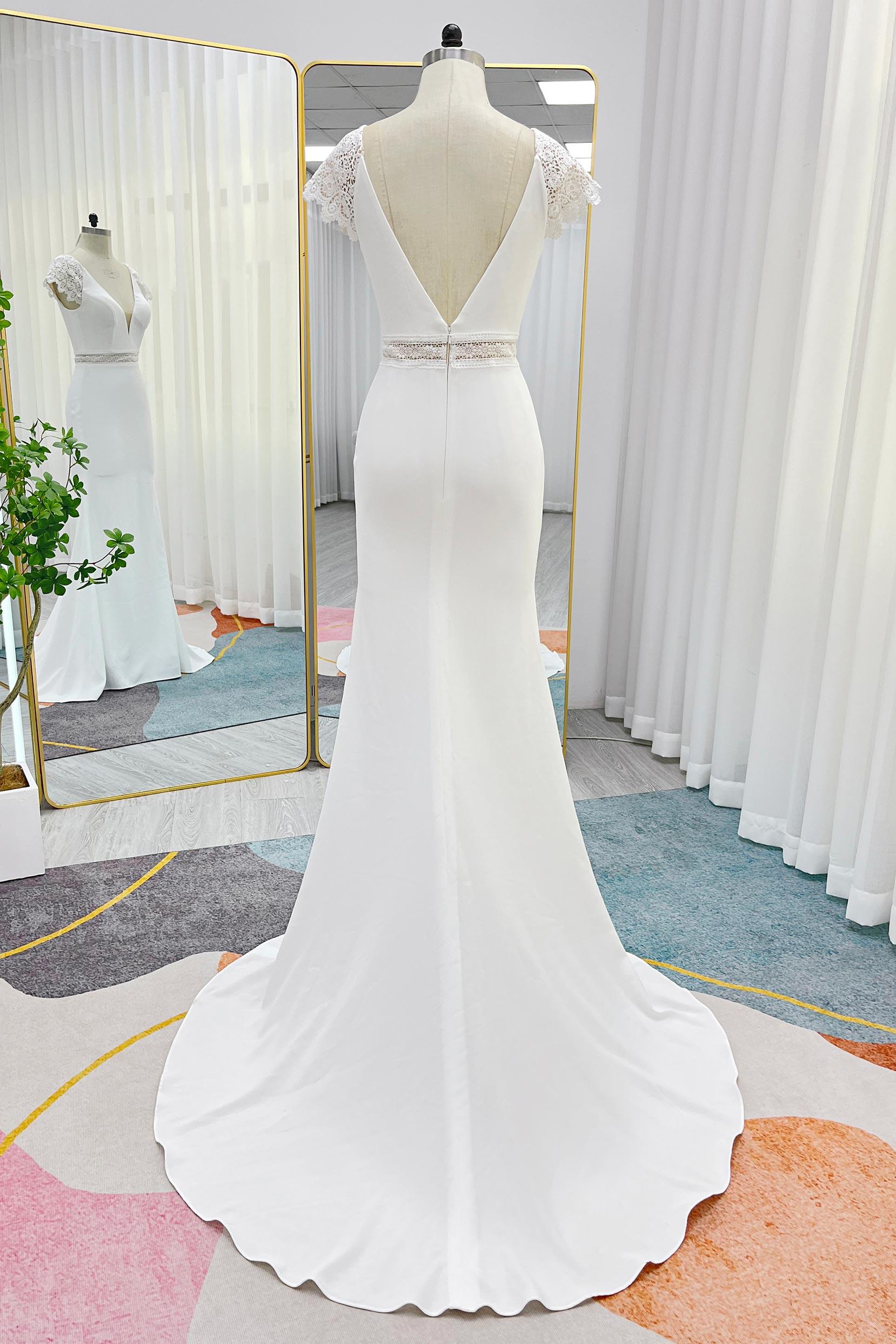 Trumpet-Mermaid Court Train Stretch Satin Wedding Dress CW3288 - COCOMELODY