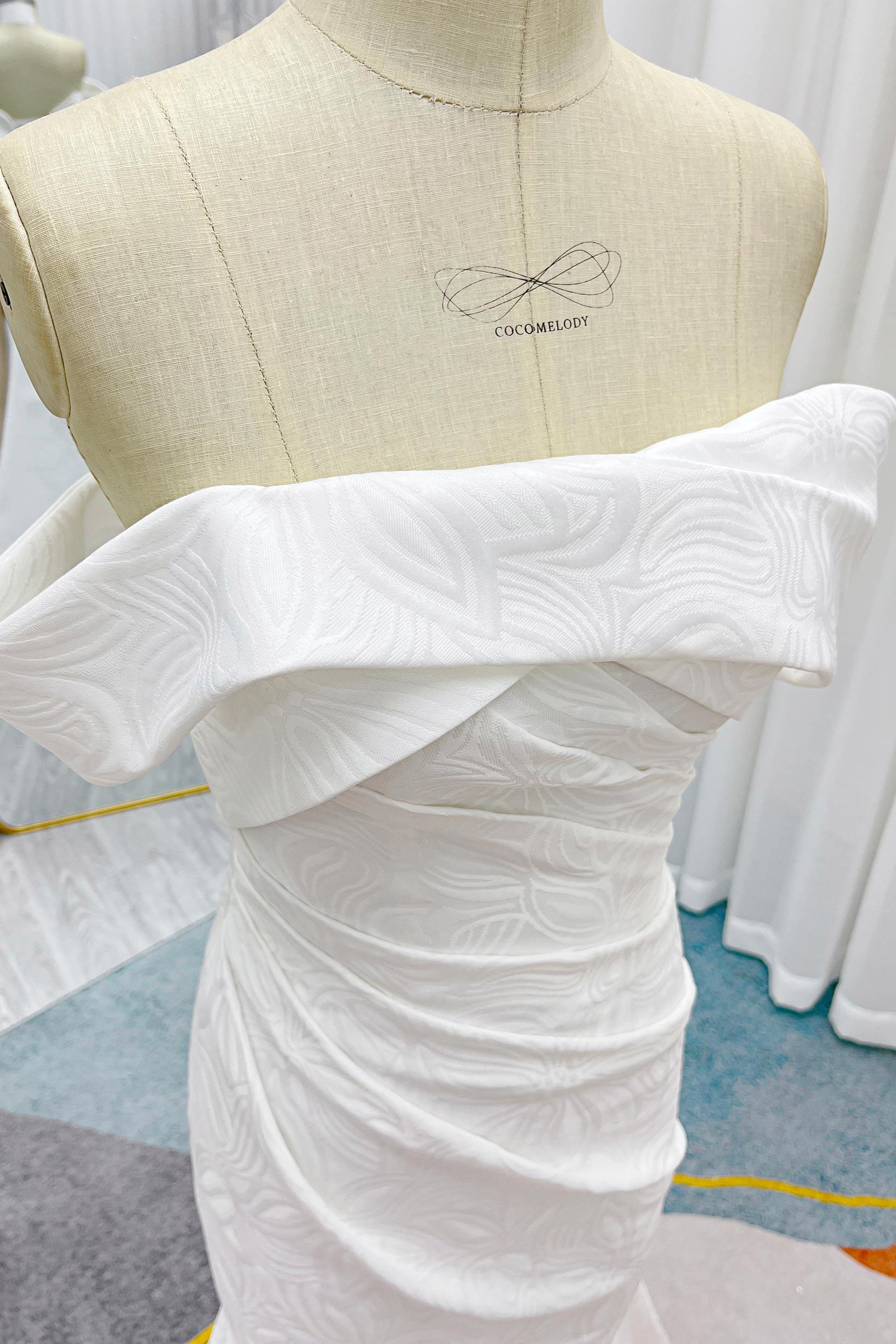 Mermaid Sweep-Brush Train Jacquard Satin Wedding Dress CW3294 - COCOMELODY