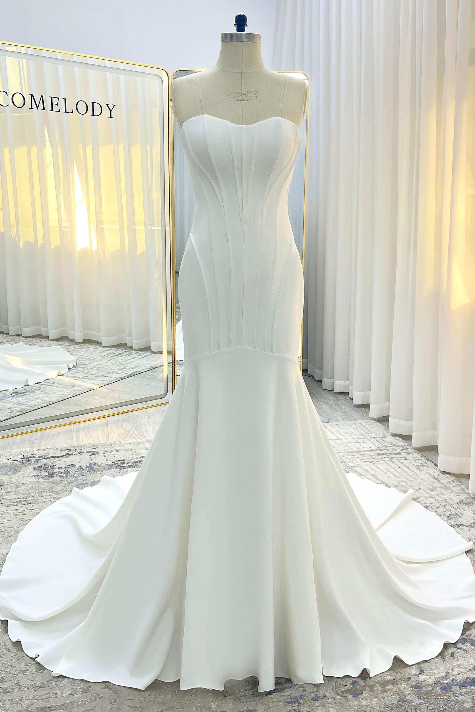 Trumpet-Mermaid Court Train Stretch Satin Wedding Dress CW3332 - COCOMELODY