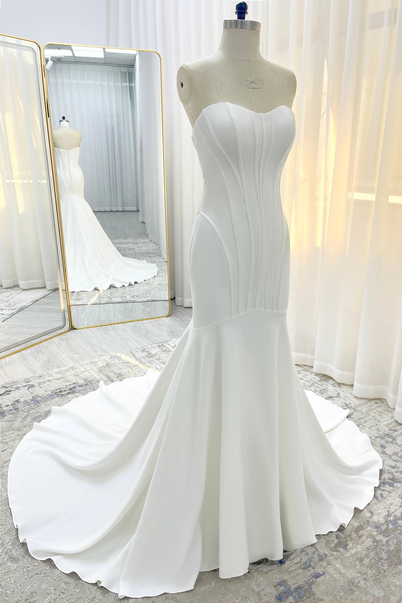 Trumpet-Mermaid Court Train Stretch Satin Wedding Dress CW3332 - COCOMELODY