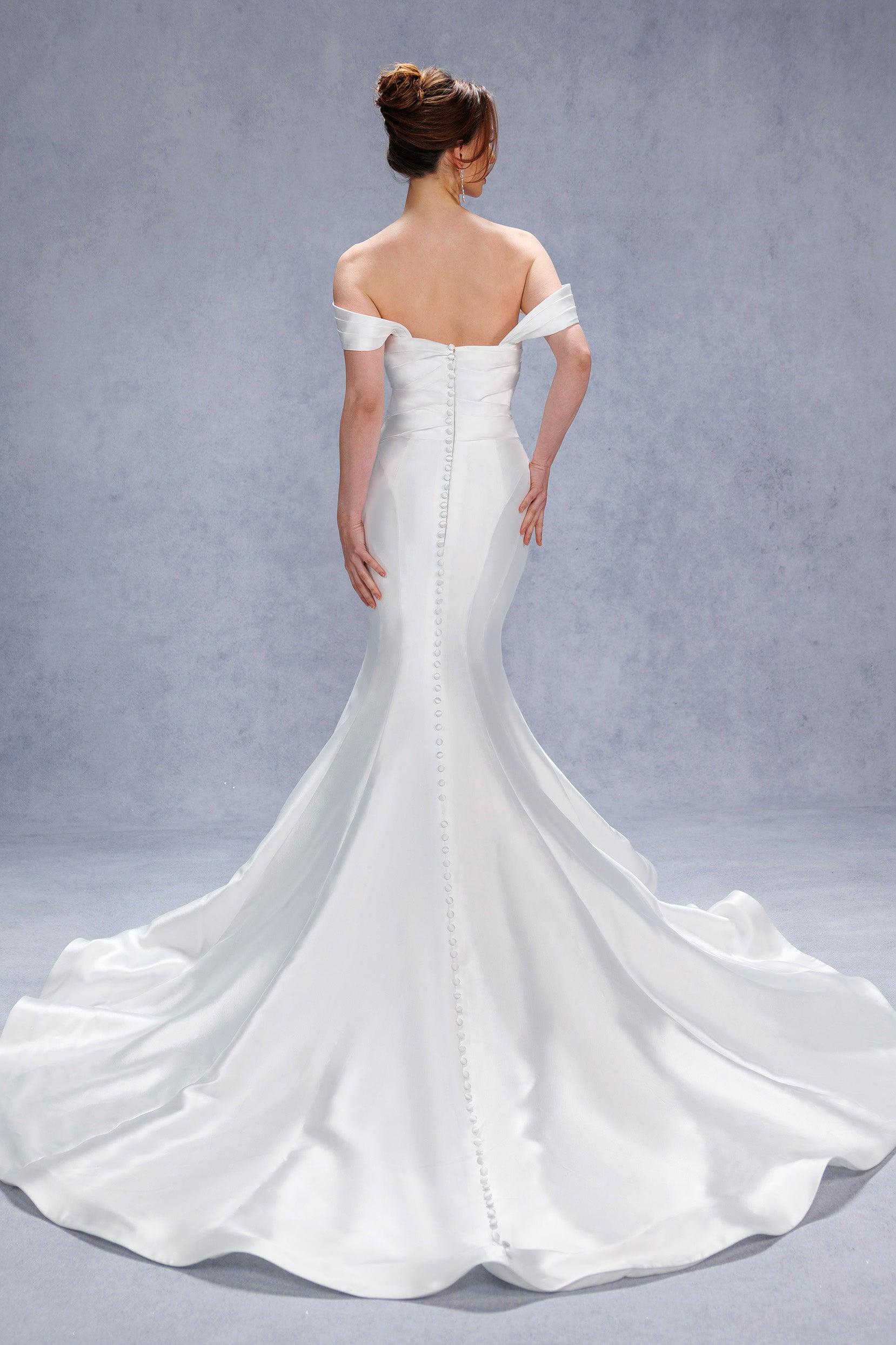 Trumpet-Mermaid Court Train Glitter Wedding Dress CW3334 - COCOMELODY
