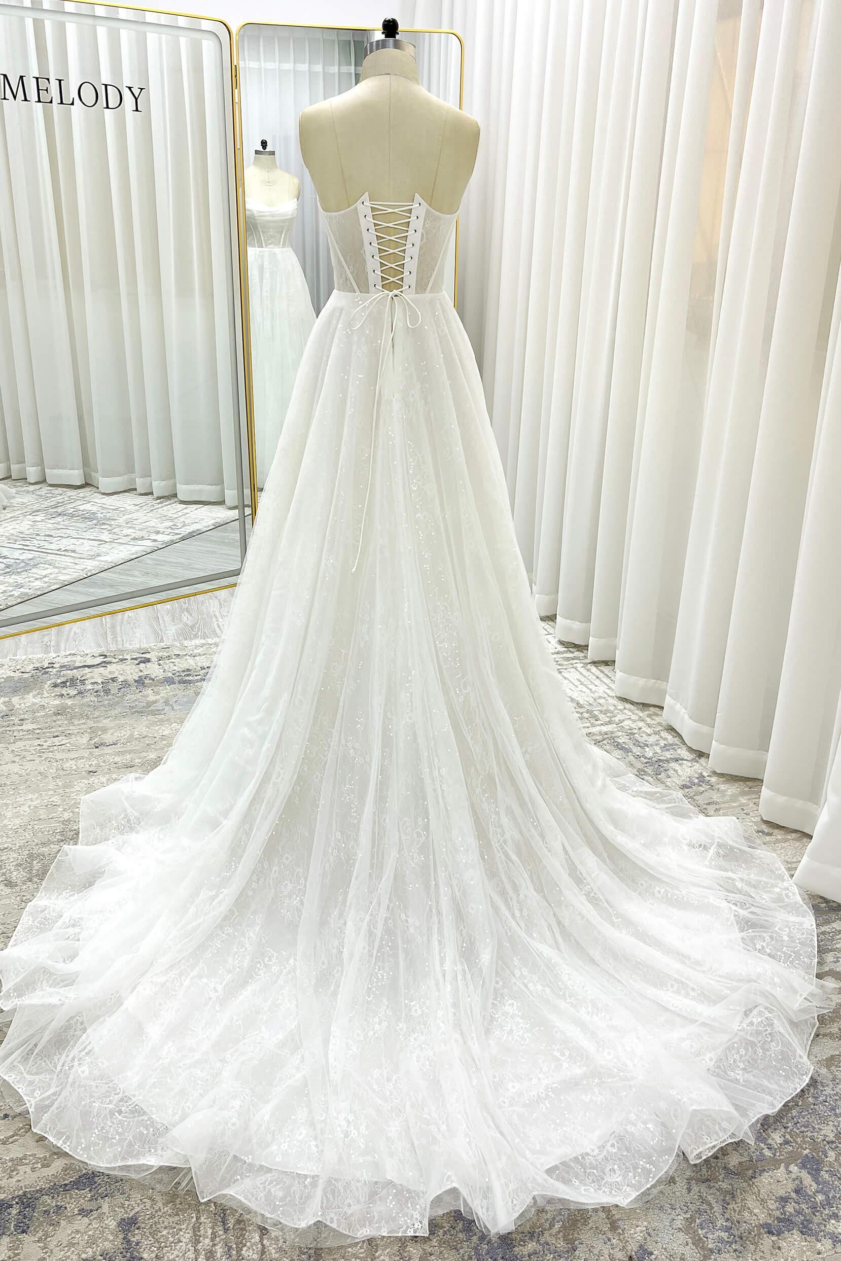 A-Line Court Train Lace Tulle Wedding Dress CW3337 - COCOMELODY