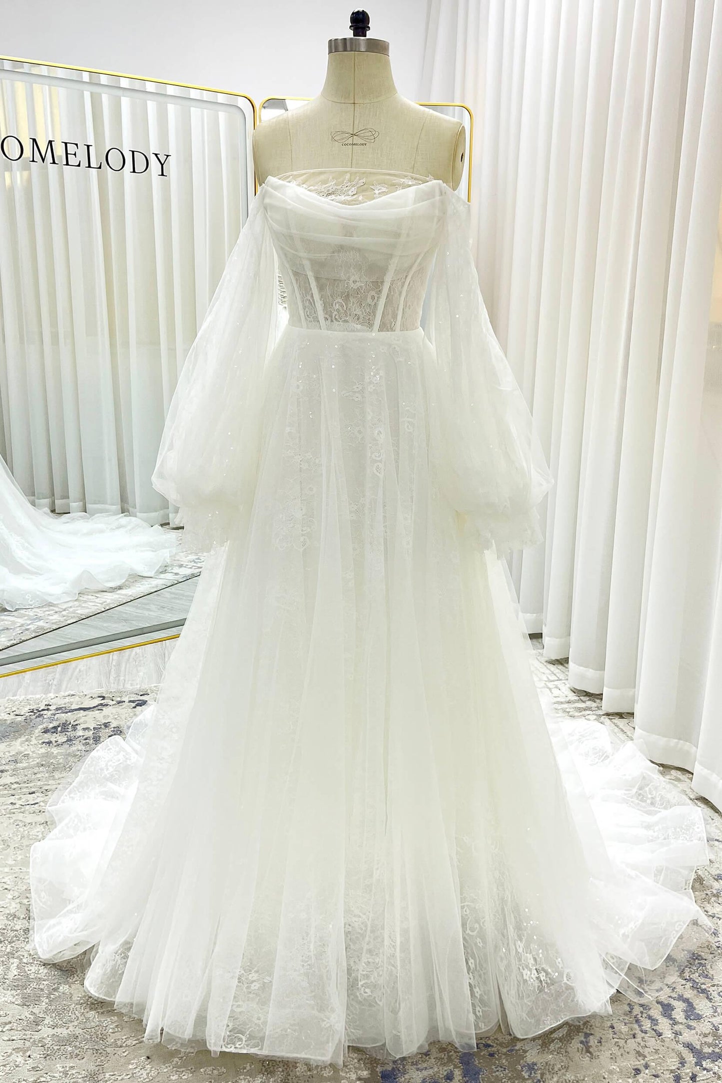 A-Line Court Train Lace Tulle Wedding Dress CW3337 - COCOMELODY
