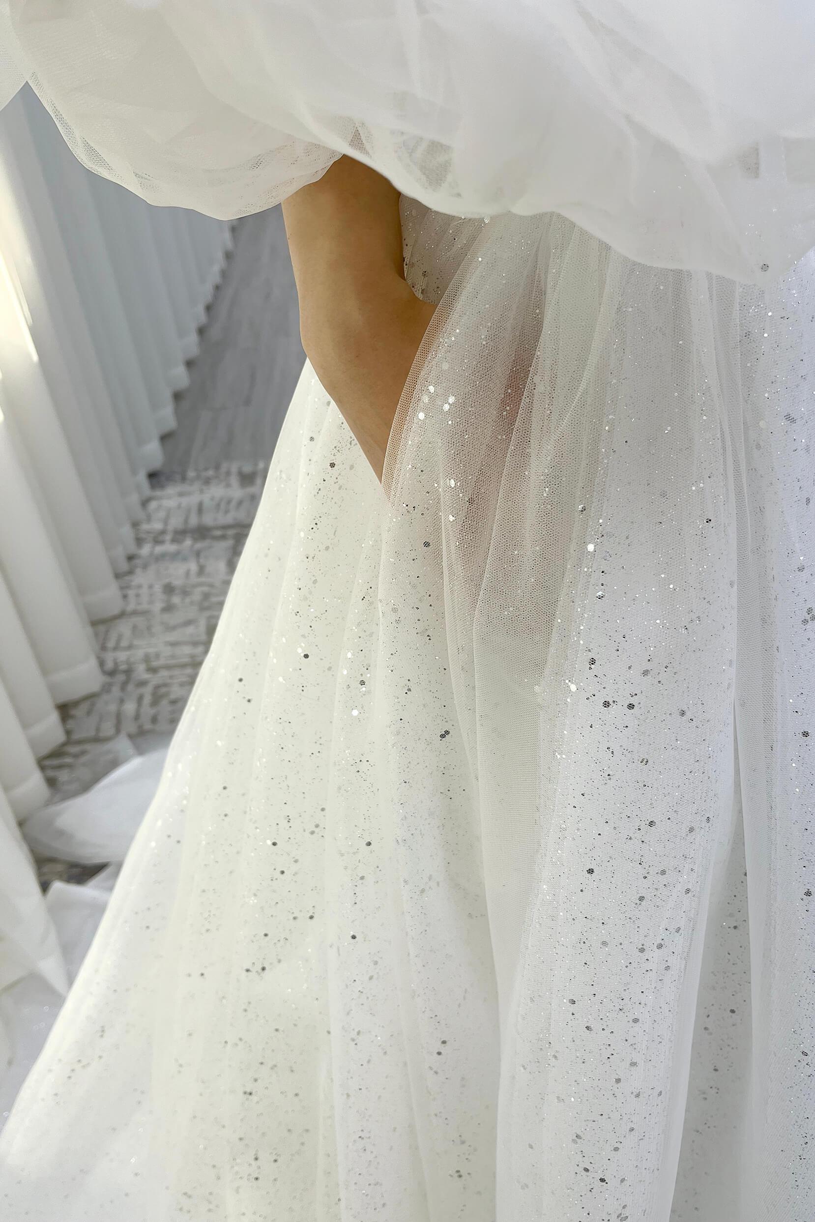 A-Line Court Train Sparkle Tulle Wedding Dress CW3339 - COCOMELODY