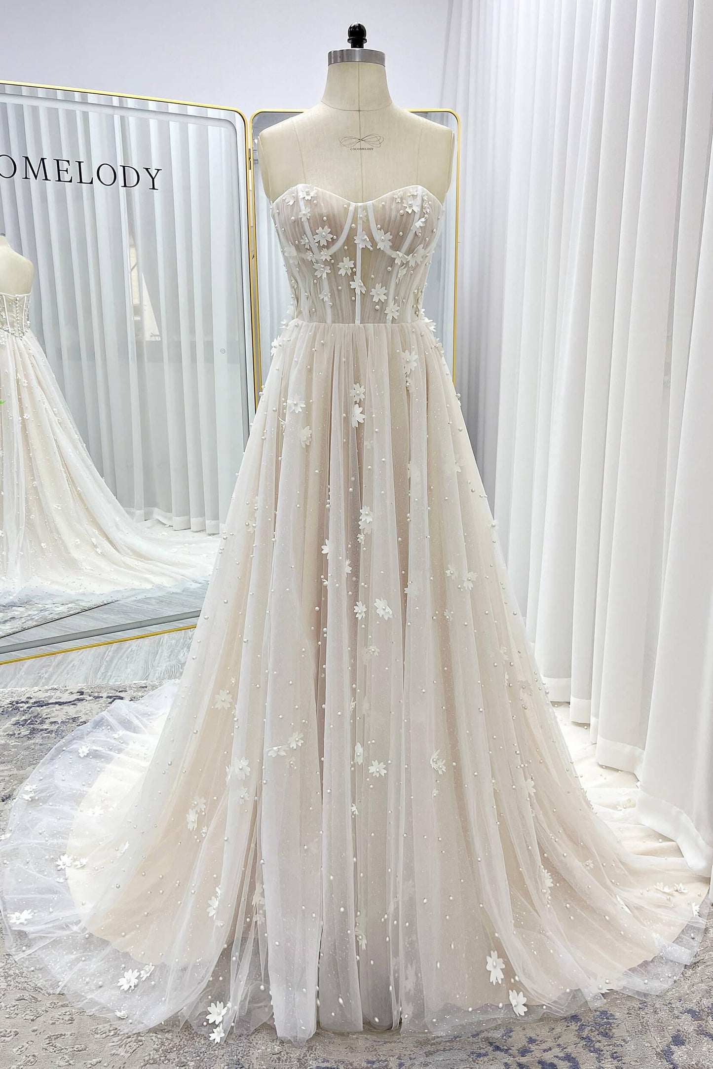 A-Line Court Train Tulle Wedding Dress CW3341 - COCOMELODY