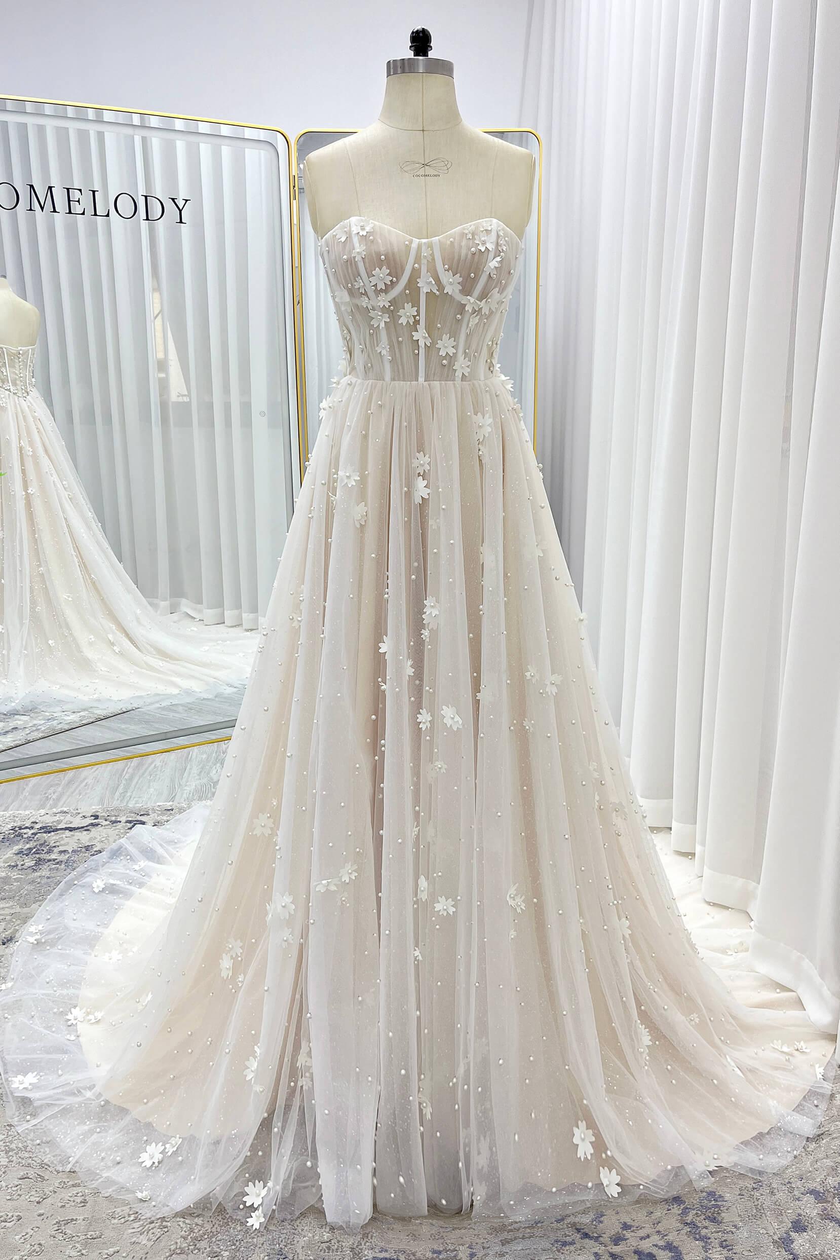 A-Line Court Train Tulle Wedding Dress CW3341 - COCOMELODY