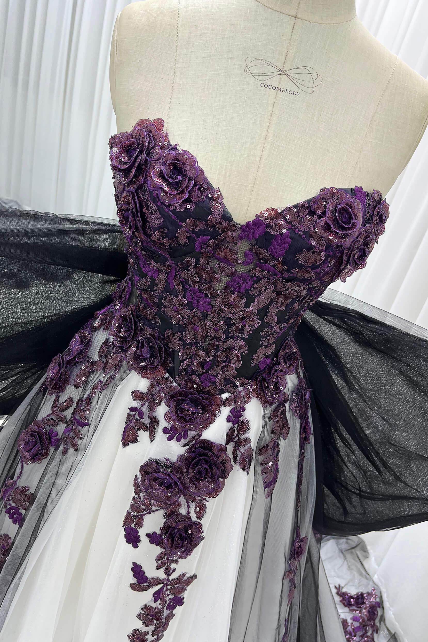 COCOMELODY A-Line Court Train Lace Tulle Black Wedding Dresses CW3345 COCOMELODY A-Line Court Train Lace Tulle Black Wedding Dresses CW3345