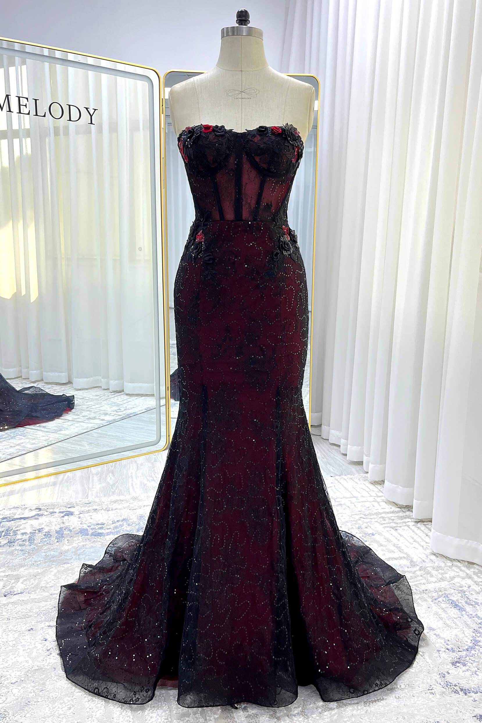 Burgundy And Silver Wedding Dresses COCOMELODY Mermaid Chapel Train Sequined Lace Tulle Black Wedding Dress CW3346 Burgundy And Silver Wedding Dresses COCOMELODY Mermaid Chapel Train Sequined Lace Tulle Black Wedding Dress CW3346