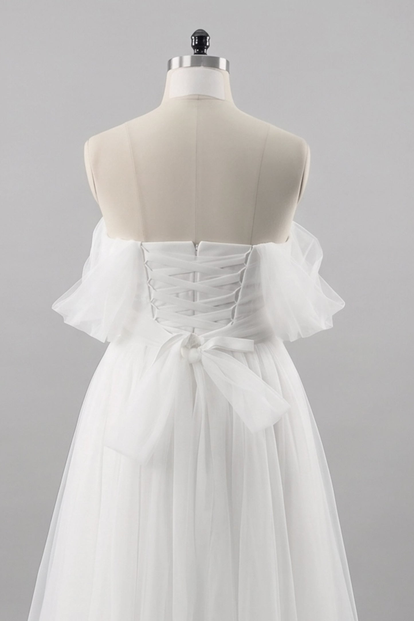 Off-The-Shoulder Sleeveless Tulle Little White Dress CW3387