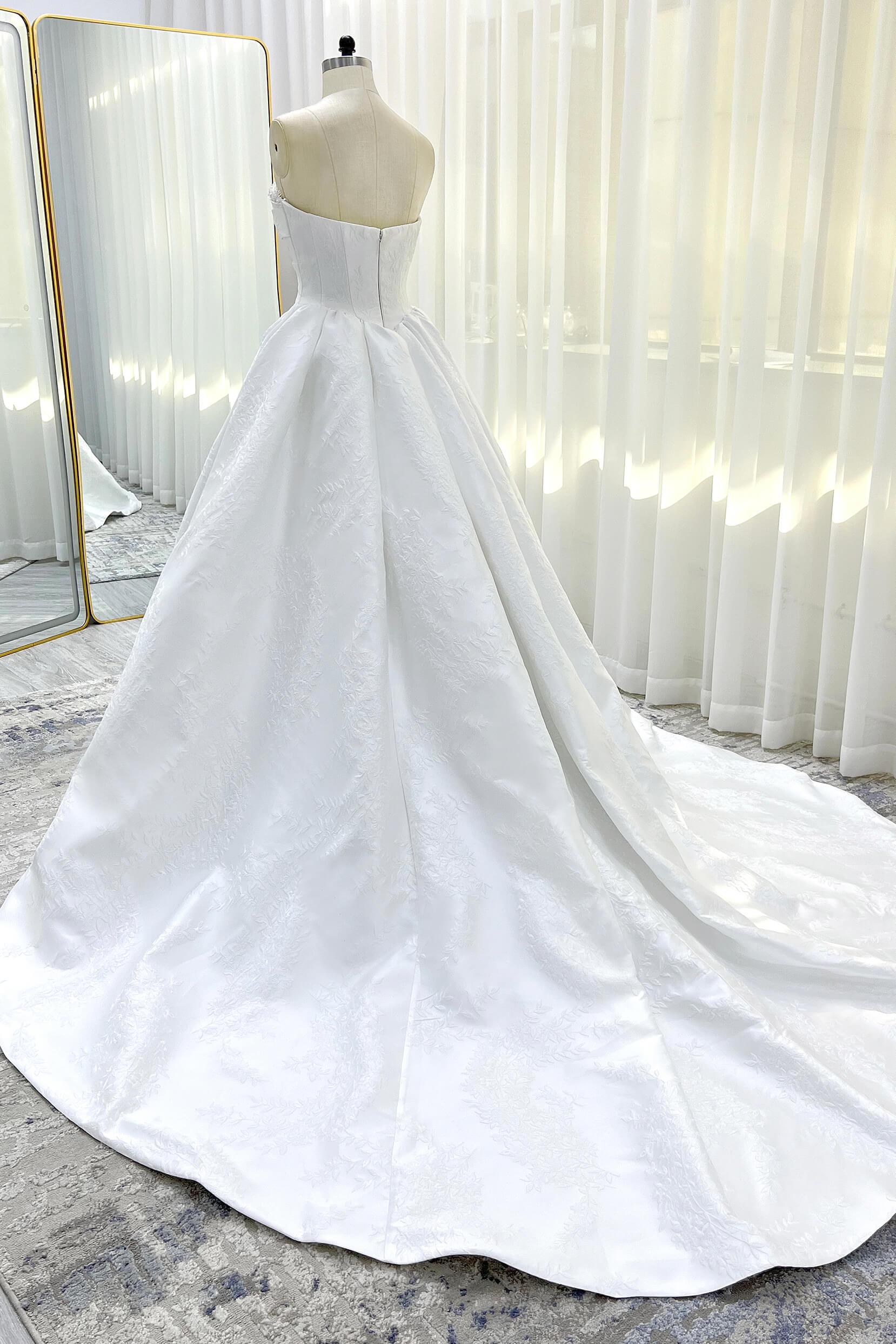 Ball Gown Court Train Jacquard Satin Wedding Dress CW3532 - COCOMELODY