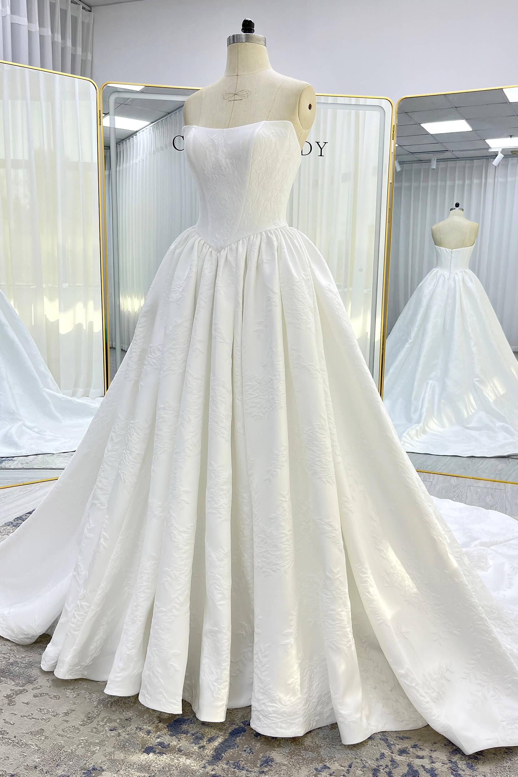 Ball Gown Court Train Jacquard Satin Wedding Dress CW3533 - COCOMELODY