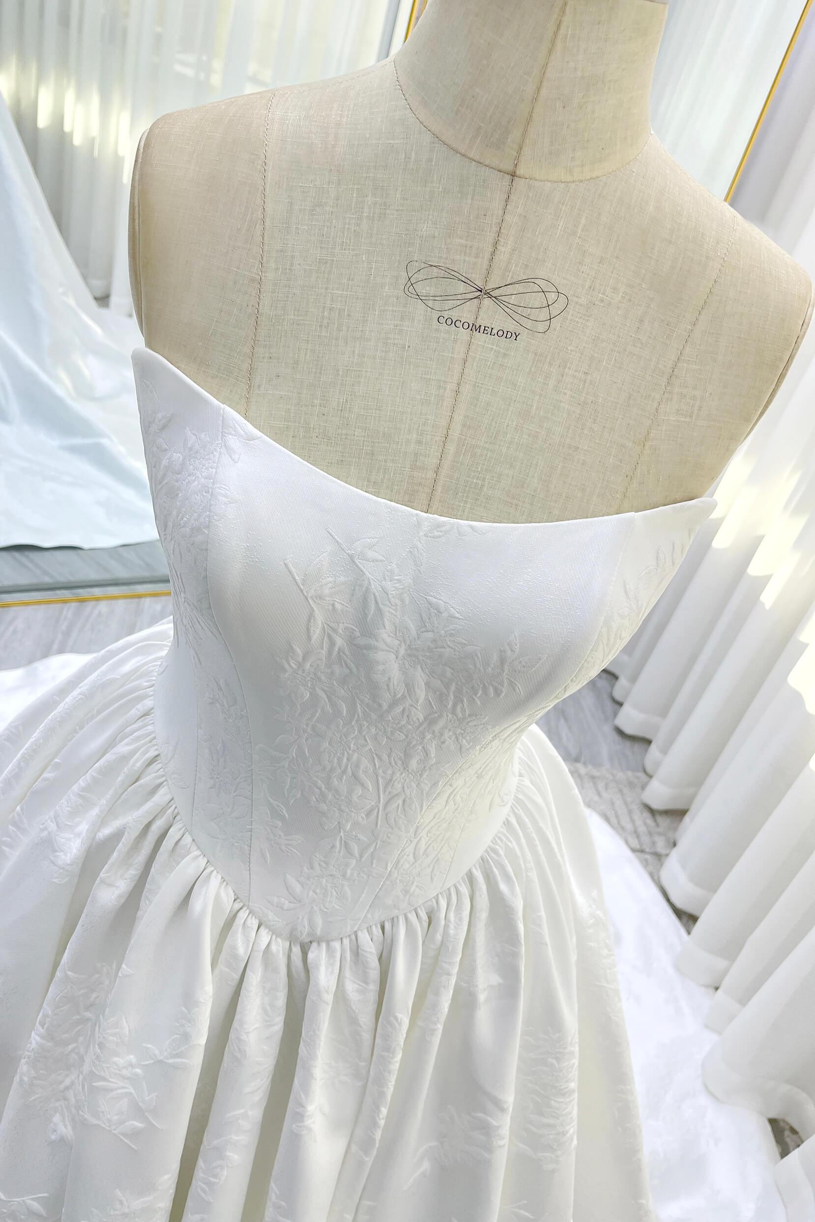 Ball Gown Court Train Jacquard Satin Wedding Dress CW3533 - COCOMELODY