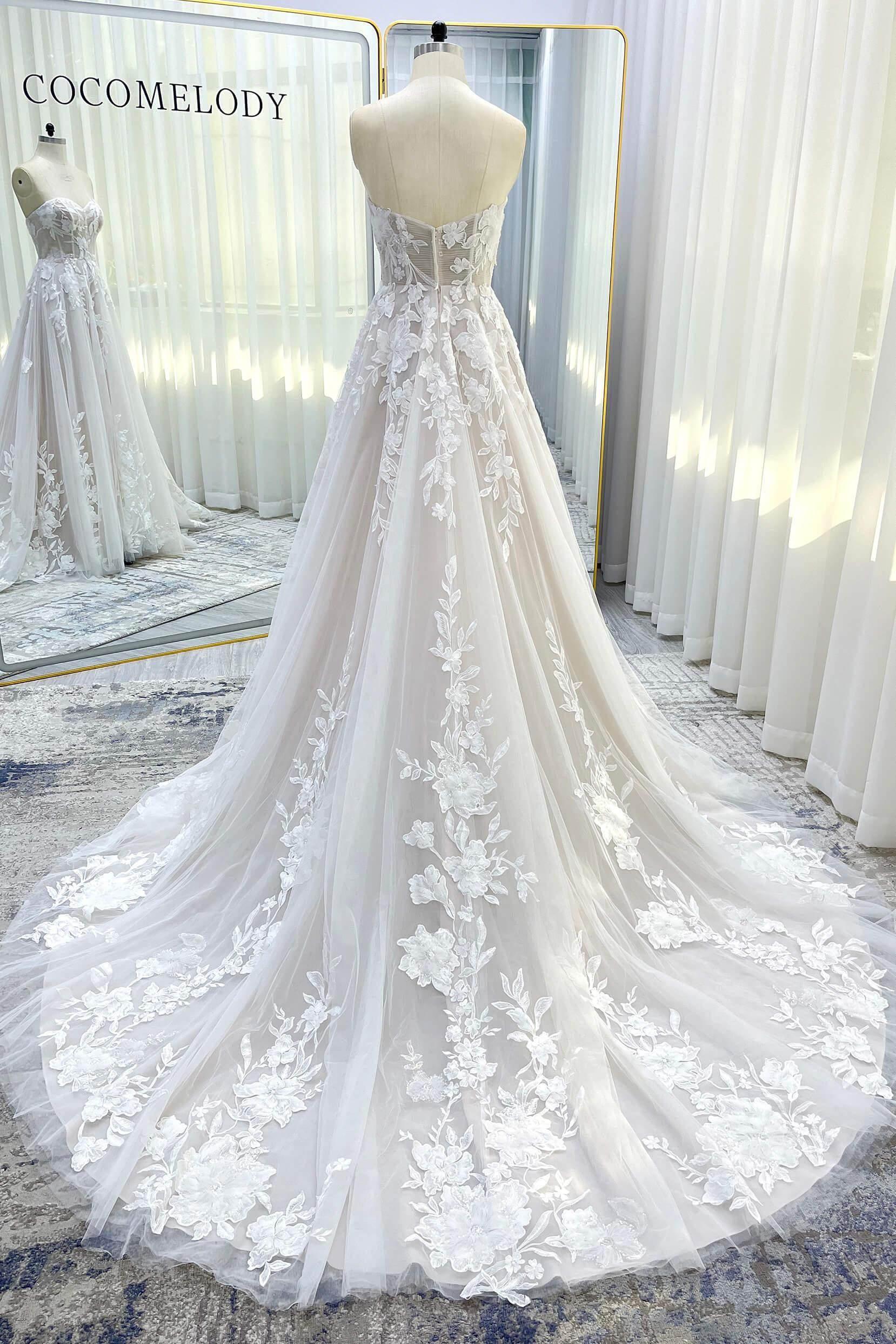 wedding dress lace up COCOMELODY A-Line Court Train Lace Tulle Elegant Wedding Dresses CW3539, 45 Days / As Picture:Ivory/Sand / US20-UK22-EUR50