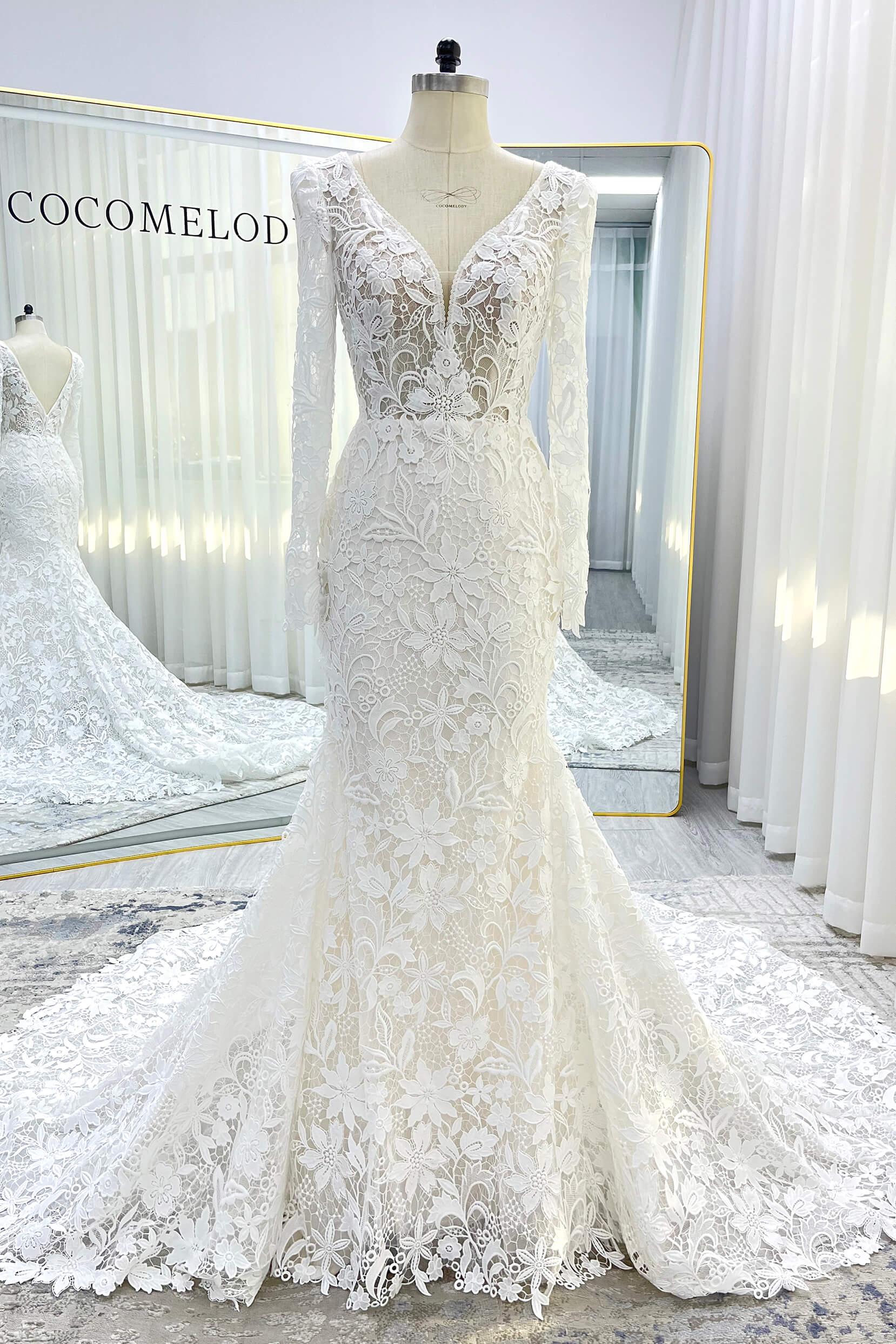 Trumpet-Mermaid Court Train Lace Tulle Wedding Dress CW3540 - COCOMELODY