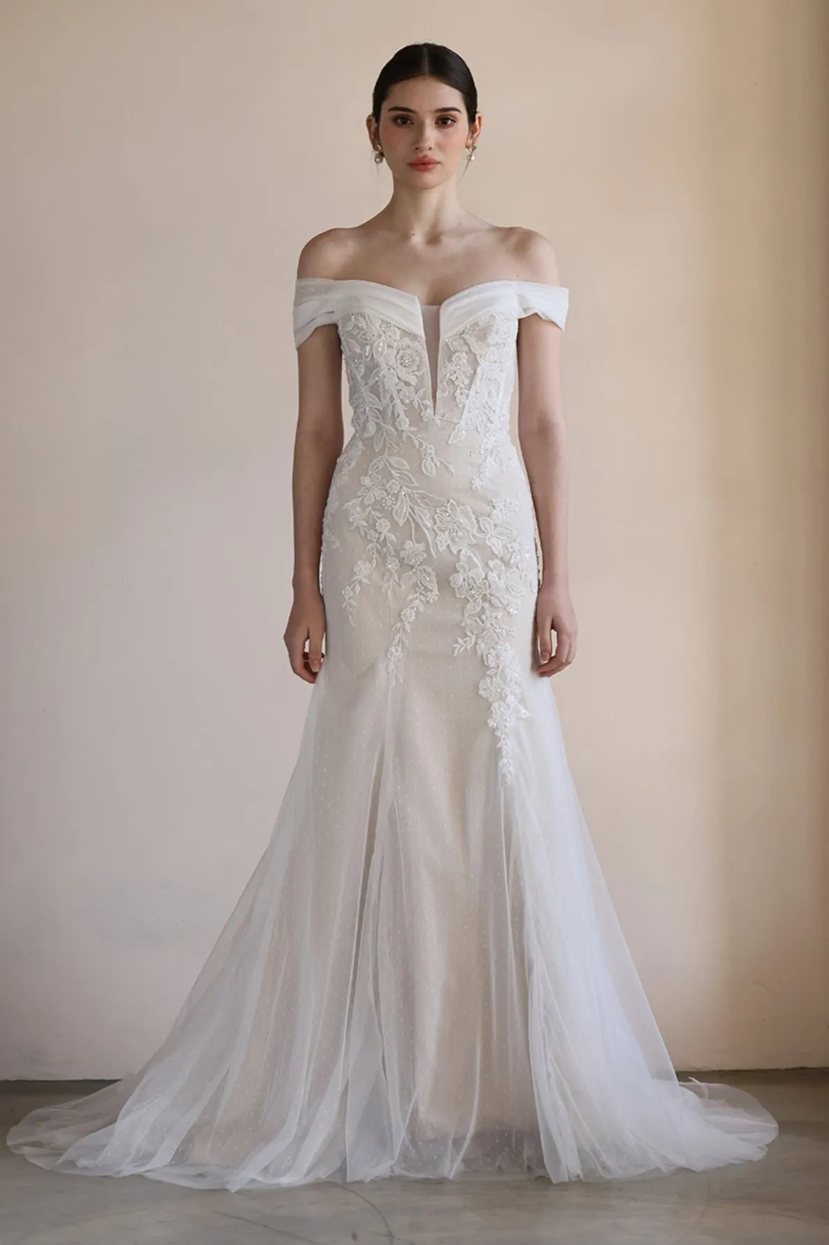 Trumpet-Mermaid Sweep-Brush Train Lace Tulle Wedding Dress CW3545