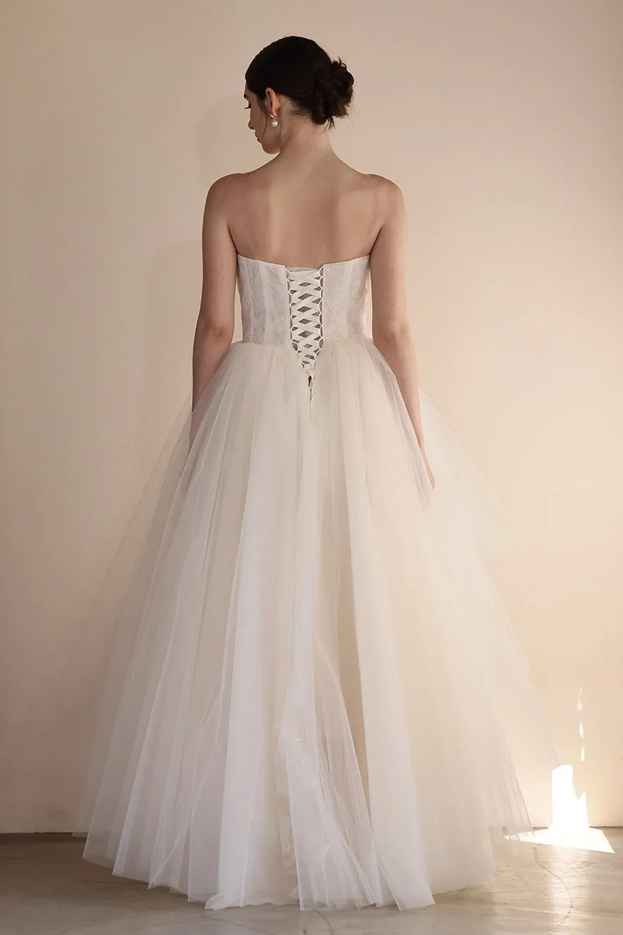 A-Line Floor Length Lace Tulle Wedding Dress CW3554