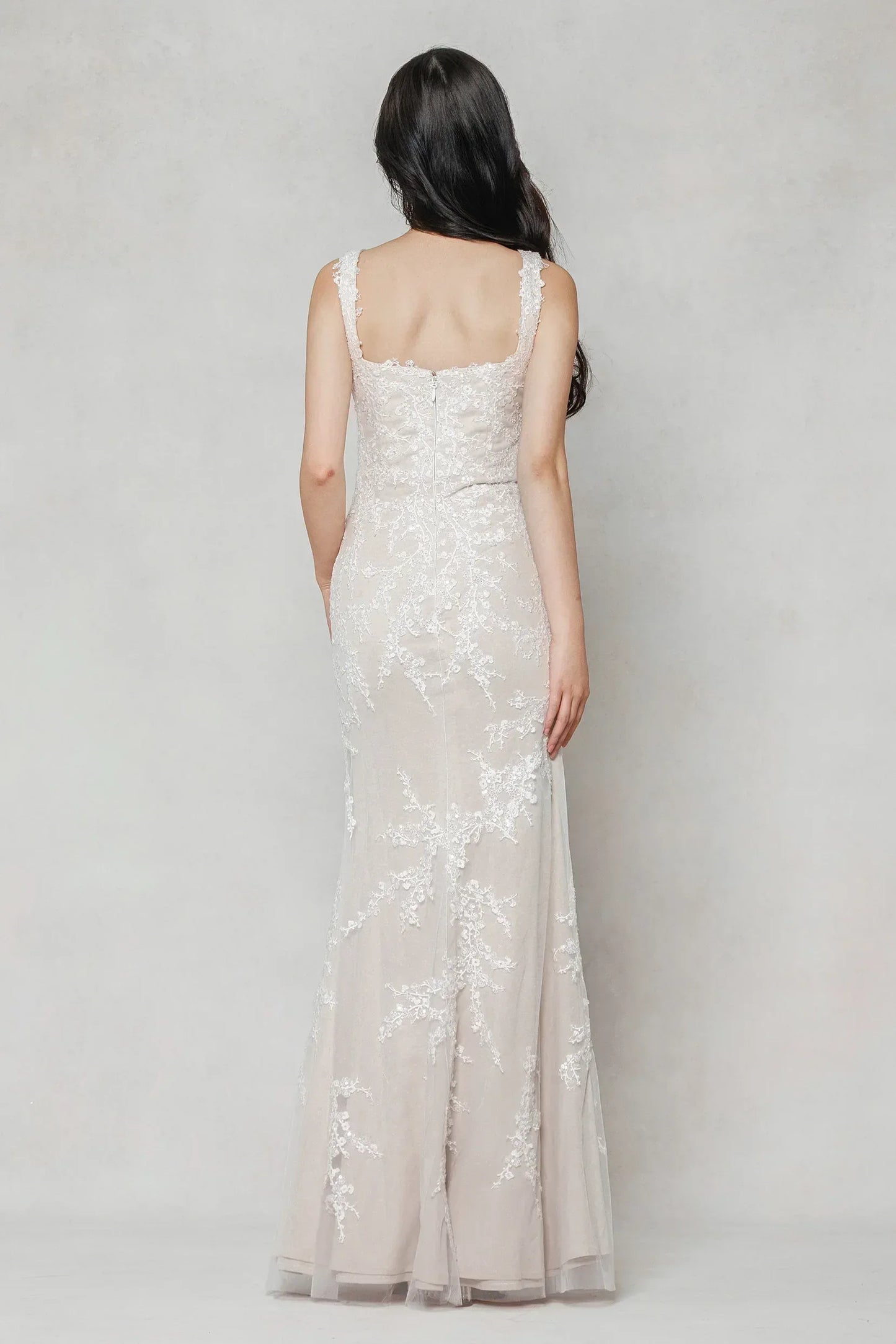 A-Line Sweep-Brush Train Tulle Wedding Dress CW3589 - COCOMELODY